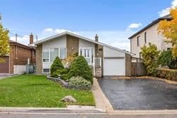 23 Gatesgill Crescent Main, Toronto W05, ON M3M 1Y1