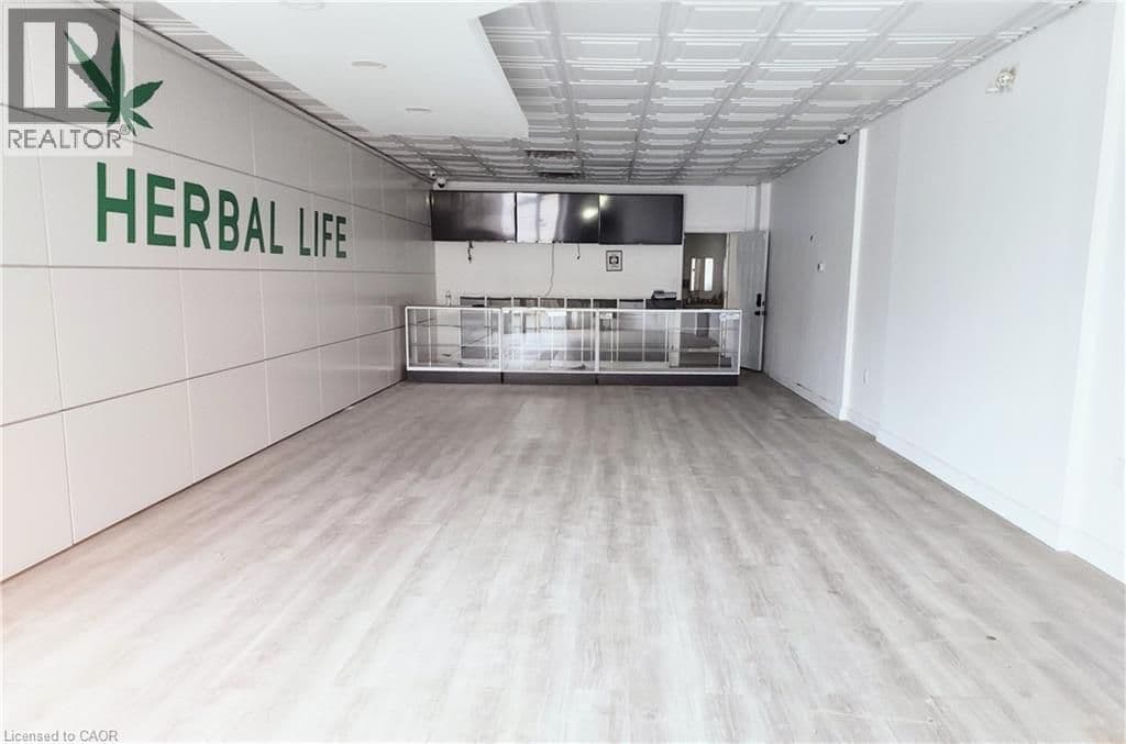 1447 Upper Ottawa Street 9, Hamilton, ON L8W 3J6