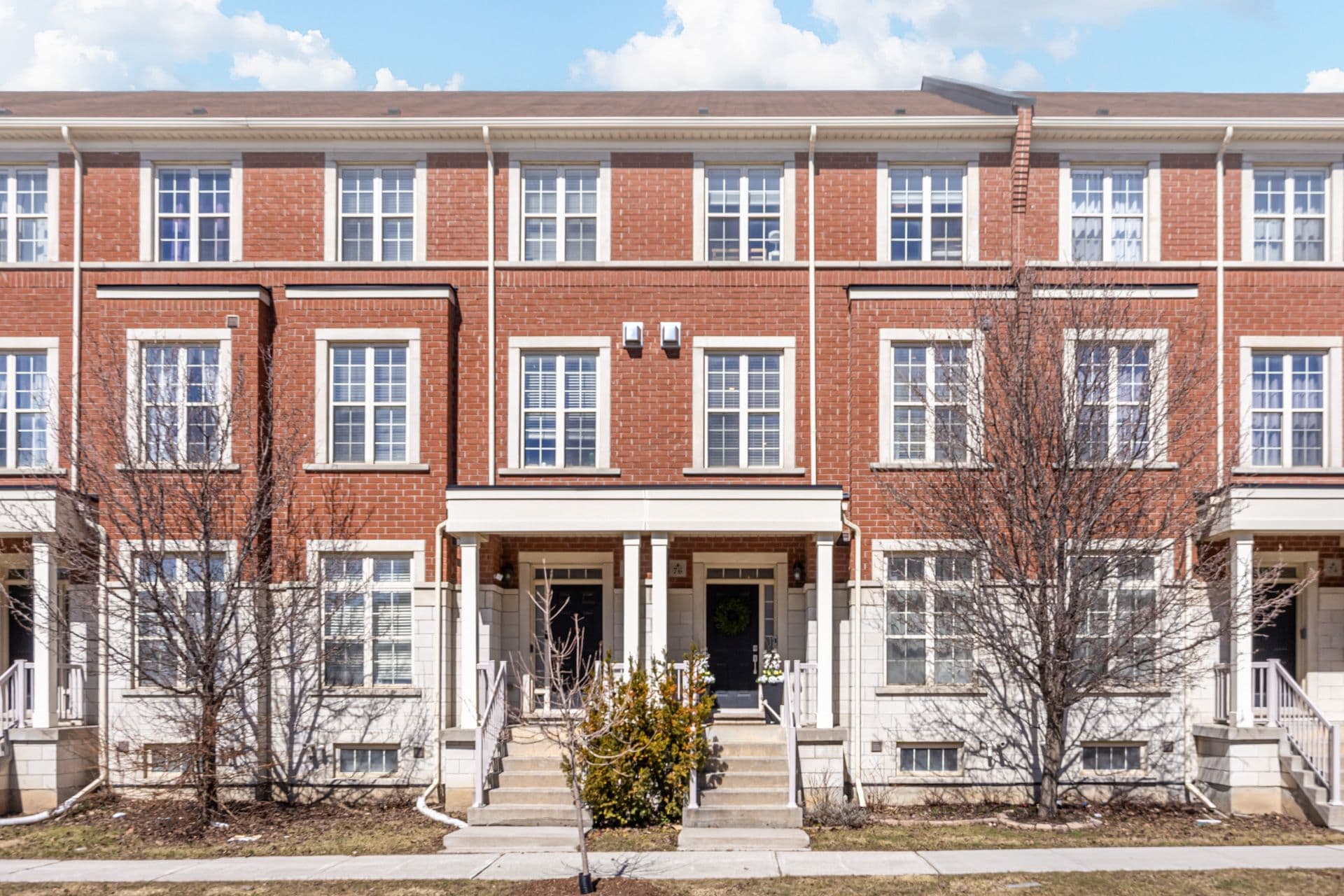 76 Donald Buttress Boulevard W, Markham, ON L6C 0P1