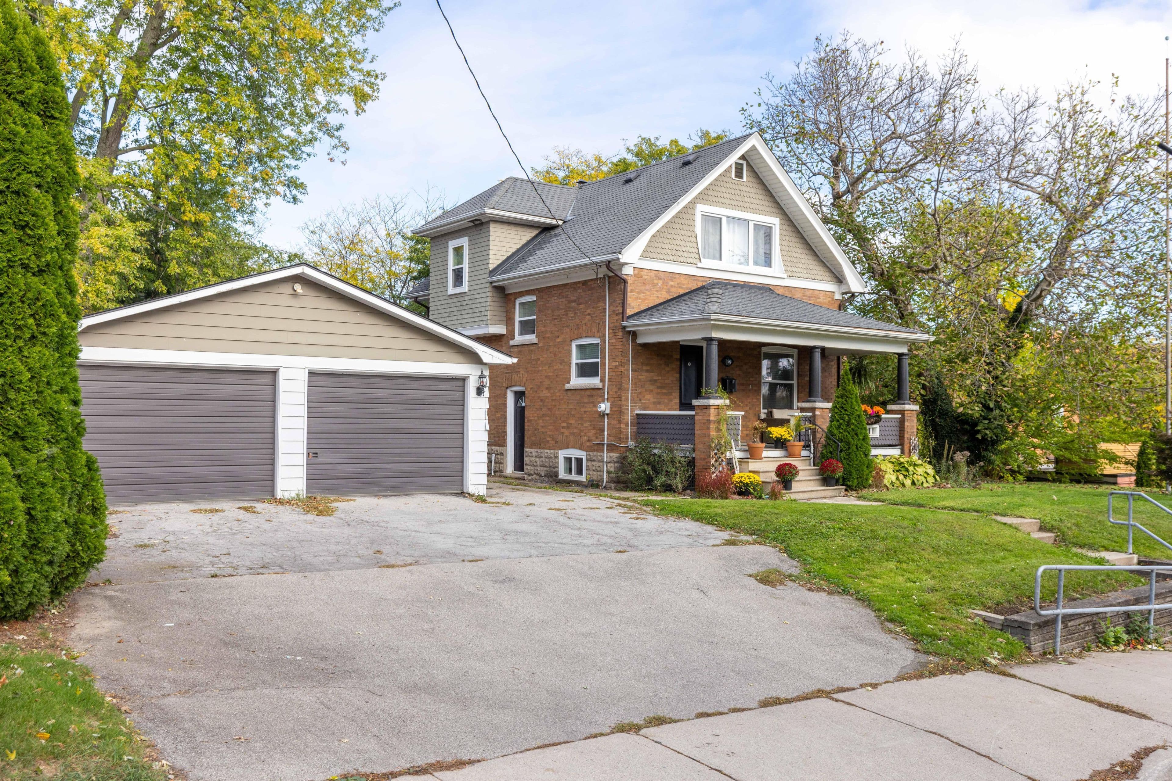 10 Canal Street, St. Catharines, ON L2N 4S6