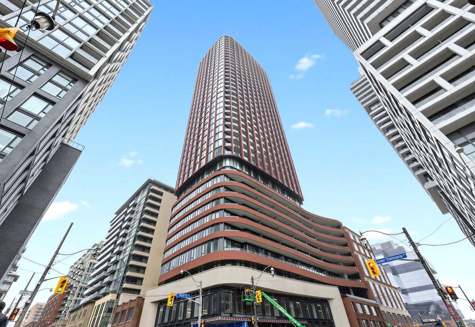 180 Front Street E 2311, Toronto C08, ON M5A 0K9