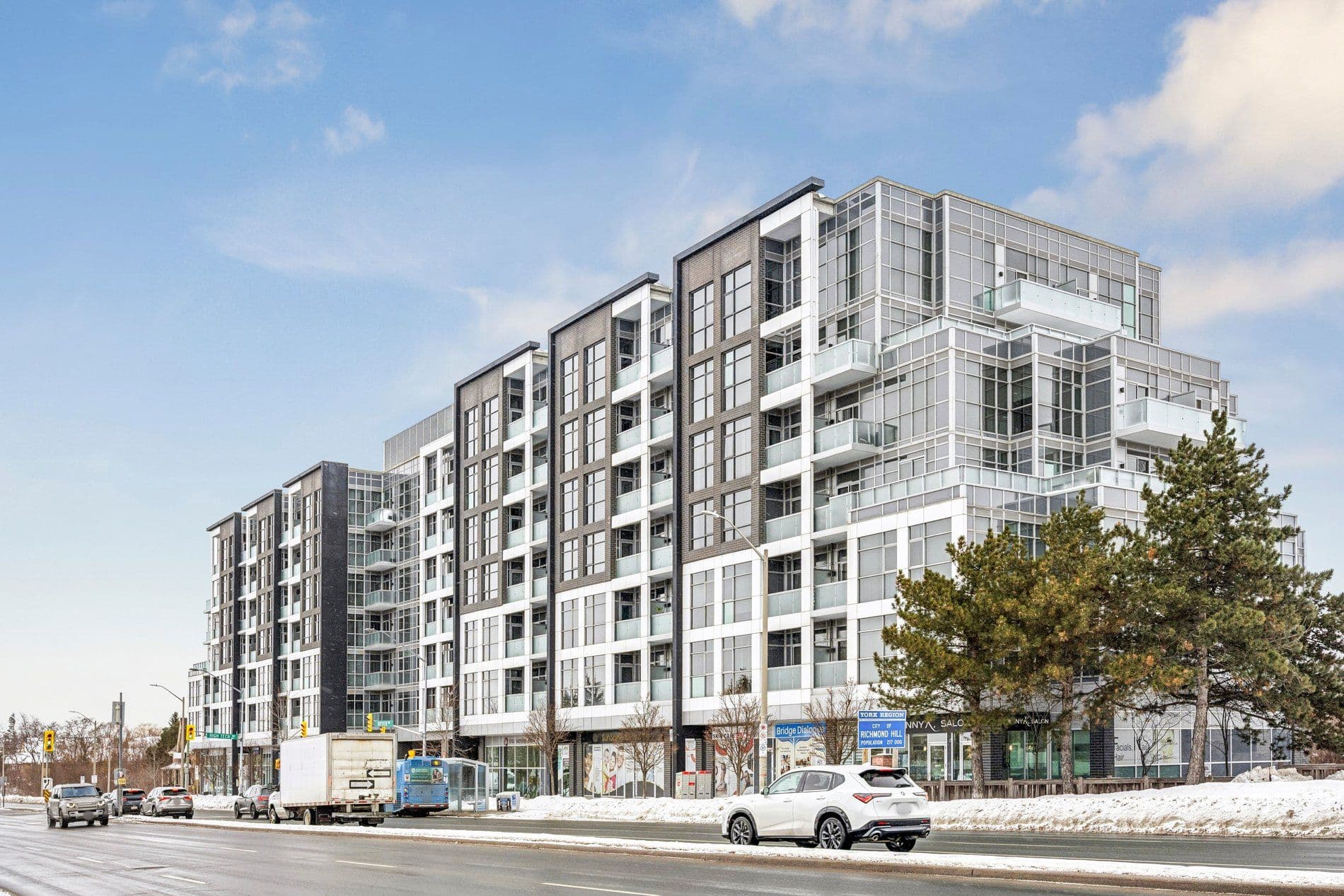 8763 Bayview Avenue 205, Richmond Hill, ON L4B 3V1