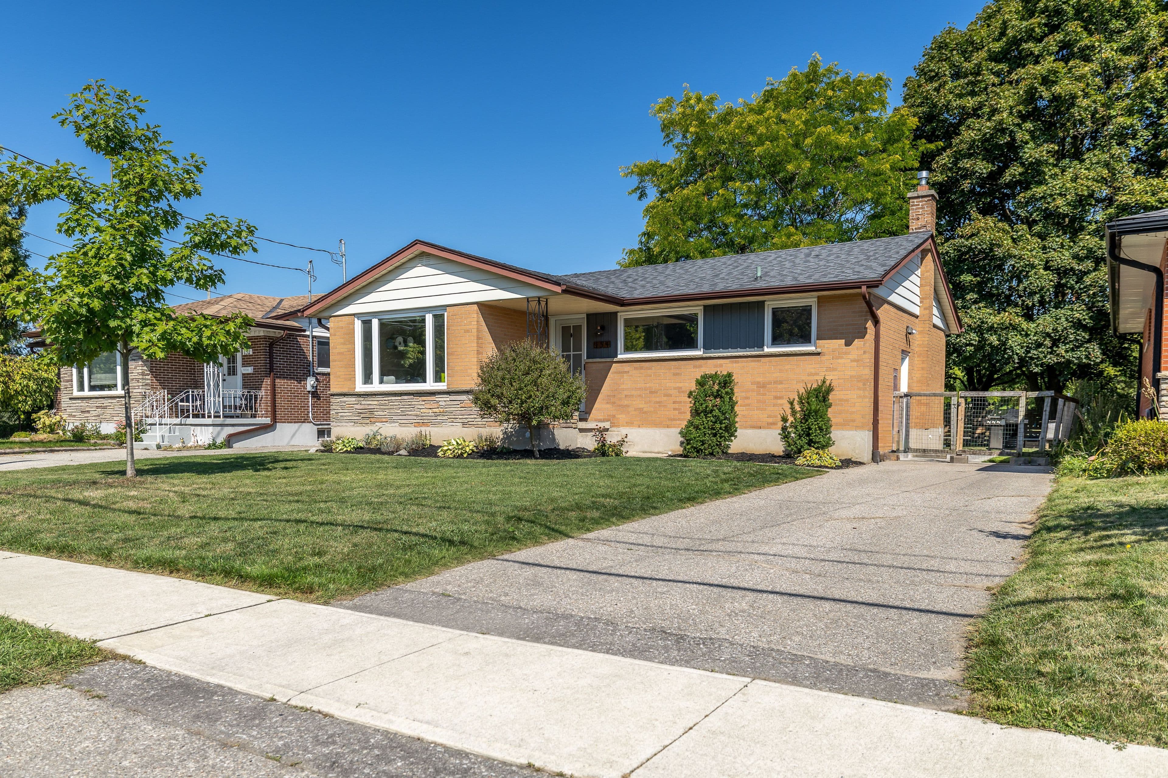 154 Waverley Drive, Guelph, ON N1E 1H2