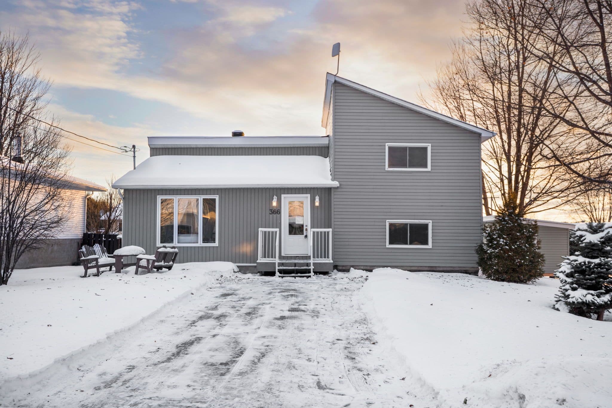 366 Charron Street, Clarence-Rockland, ON K4K 1B2