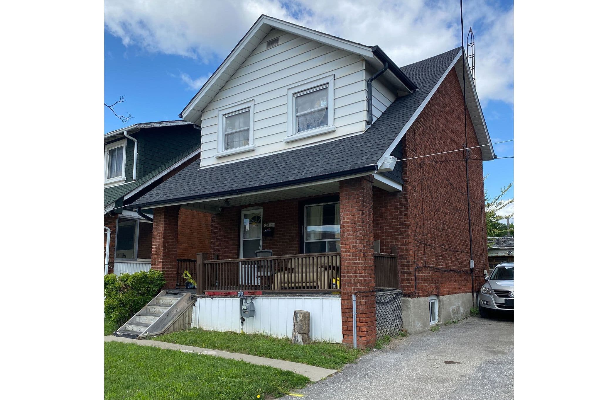 2014 Lawrence Avenue W, Toronto W04, ON M9N 1H4