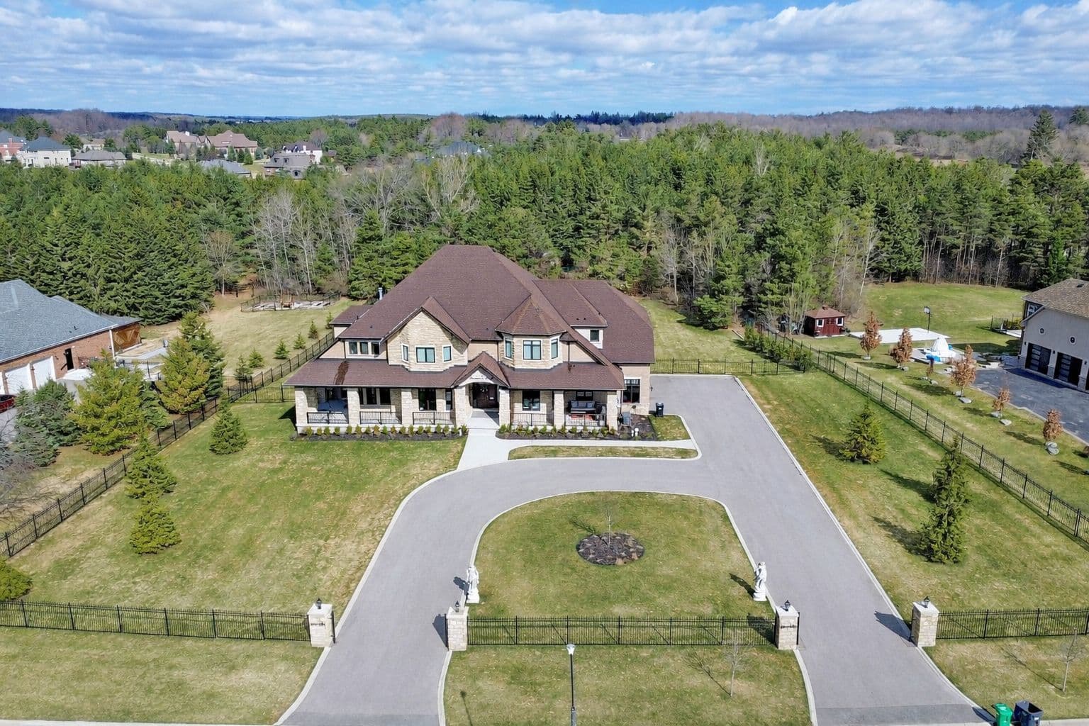 76 Buckstown Trail, Caledon, ON L7E 3E8