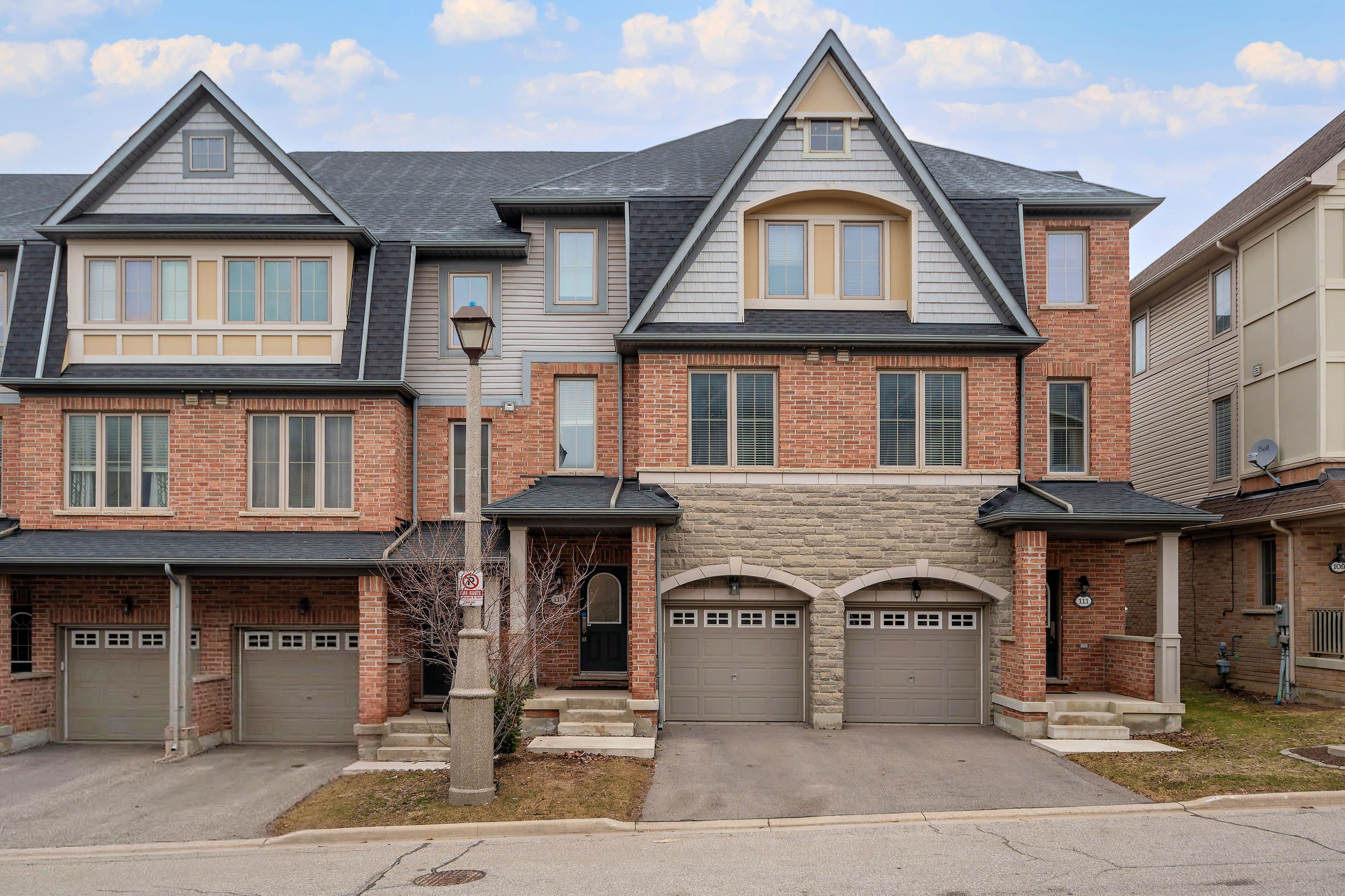 113 Cedar Lake Crescent, Brampton, ON L6Y 0R1