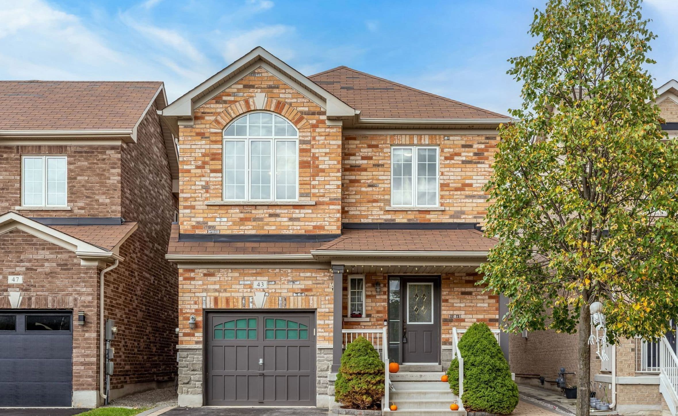43 Naylor Drive, Bradford West Gwillimbury, ON L3Z 0J8
