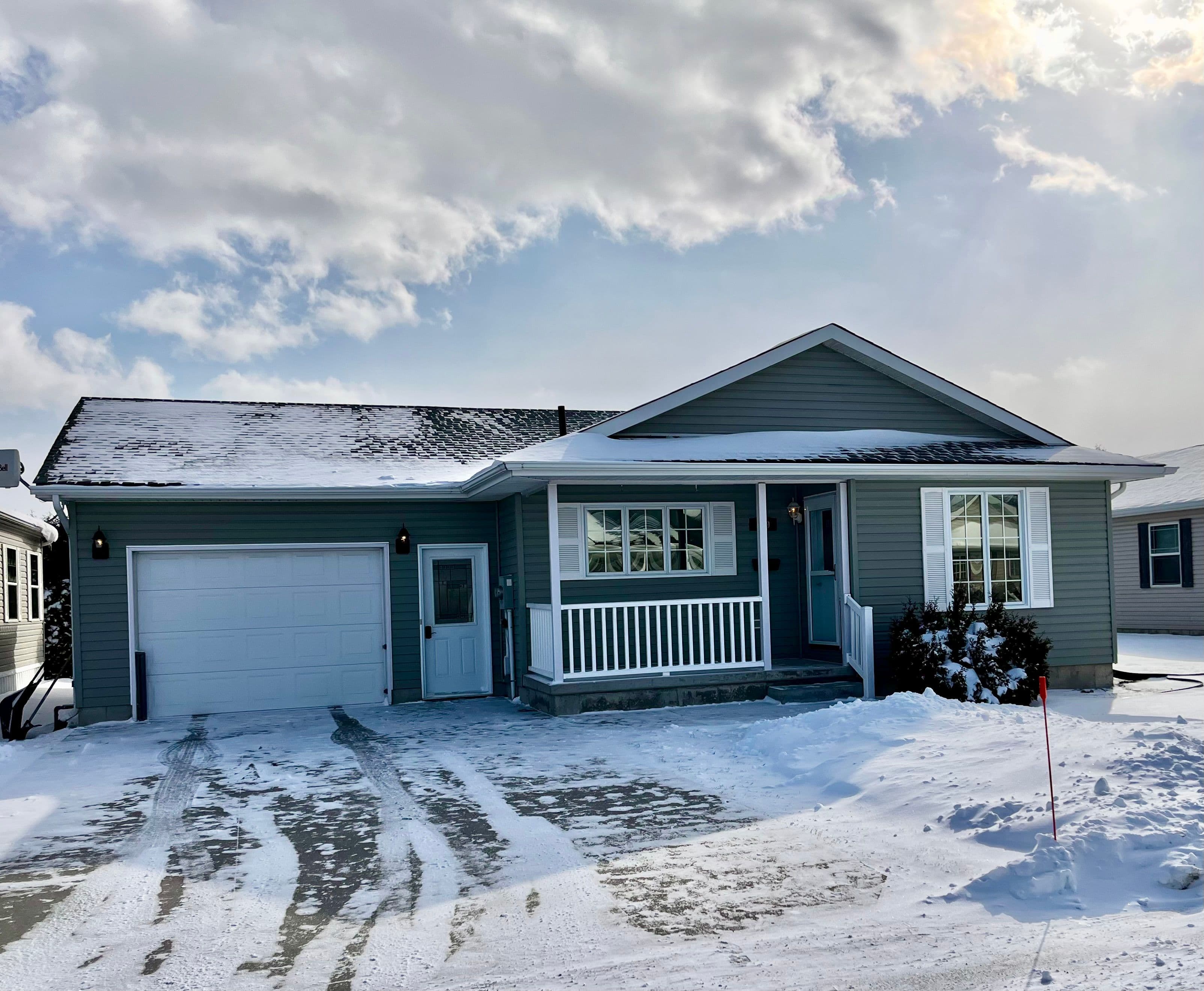 459 Richard Crescent, Strathroy-Caradoc, ON N7G 3P4