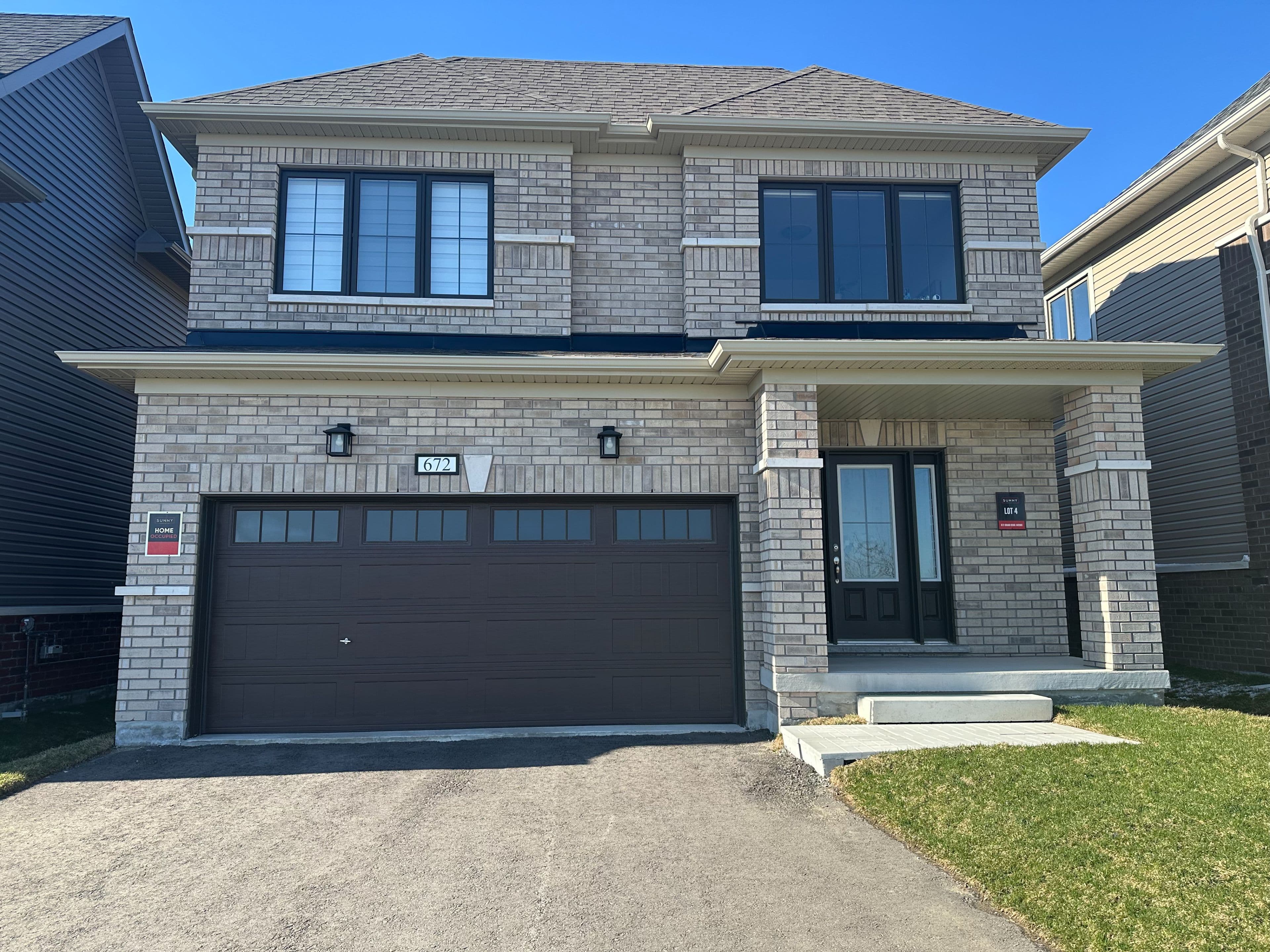 672 S Grand Ridge Avenue, Oshawa, ON L1K 0E2, Oshawa