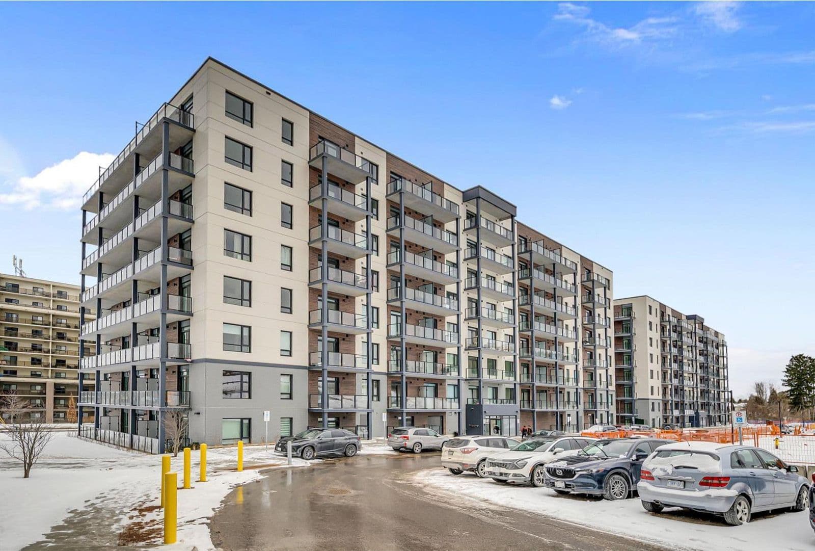 191 Elmira Road S 517, Guelph, ON N1K 0E5