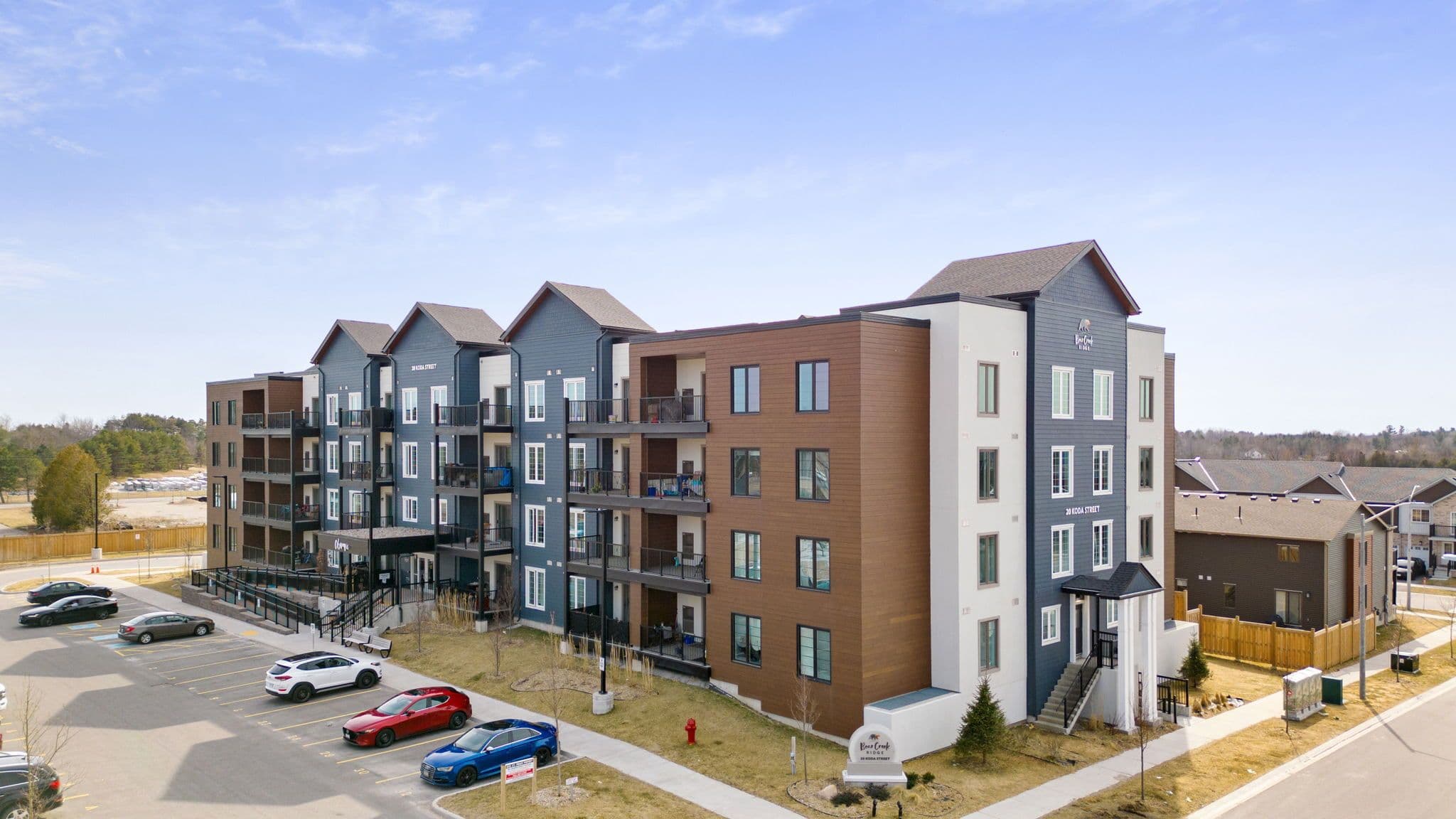 20 Koda Street 204, Barrie, ON L9J 0J7