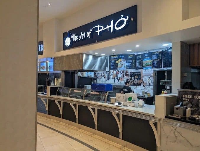 777 Guelph Line F4, Burlington, ON L7R 3N2