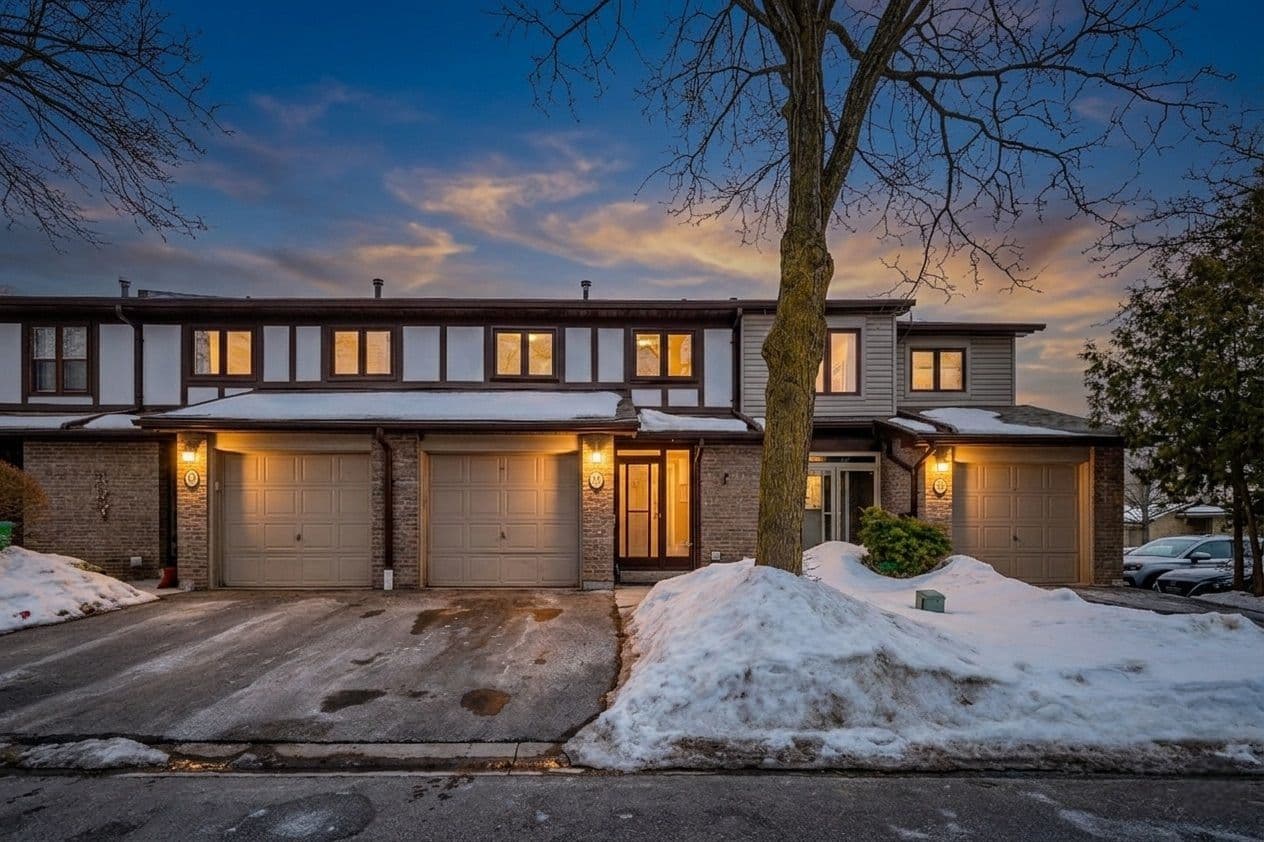 19 Gatwick Lane, Brampton, ON L6S 2E4