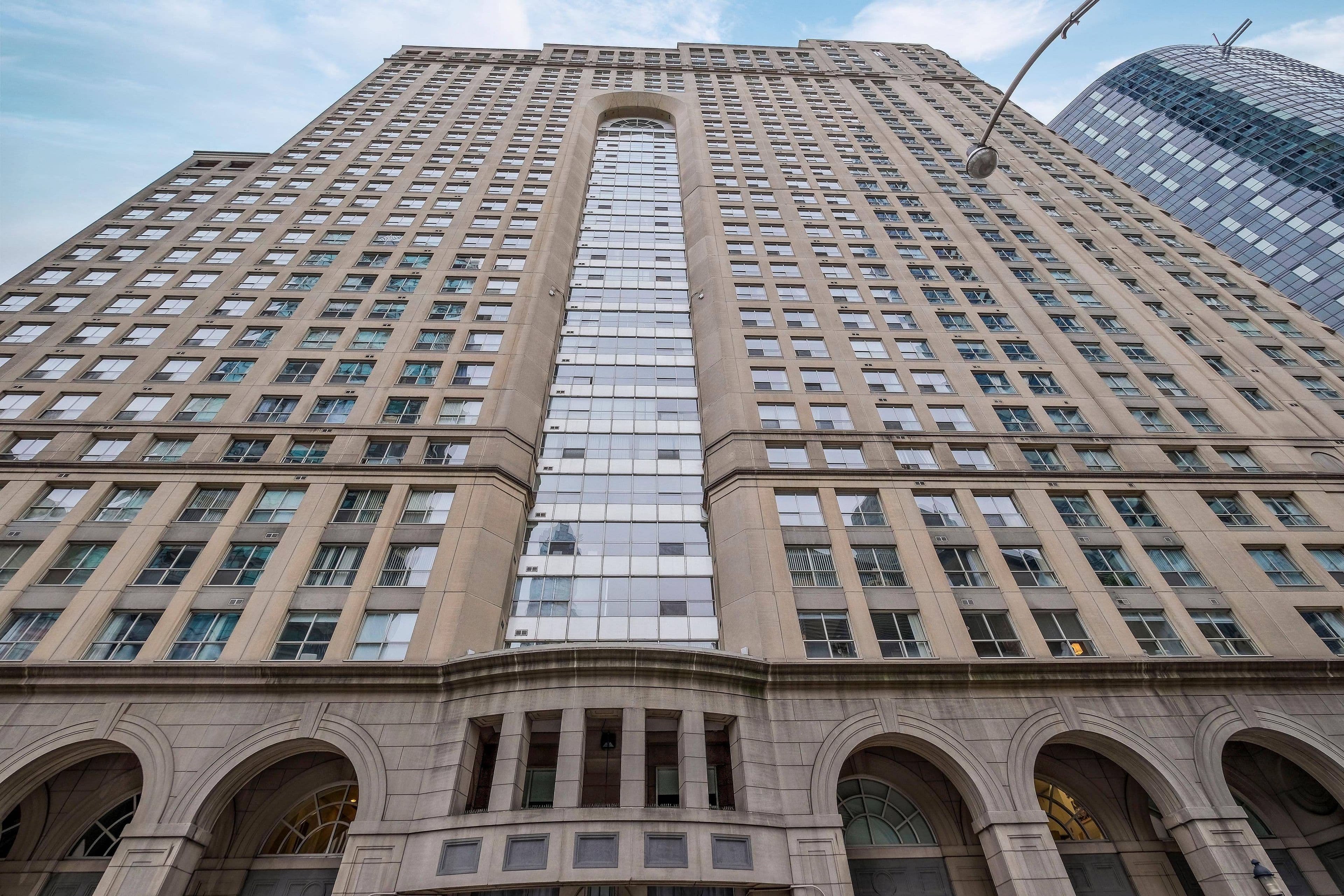 25 The Esplanade N/A 1922, Toronto C08, ON M5E 1W5