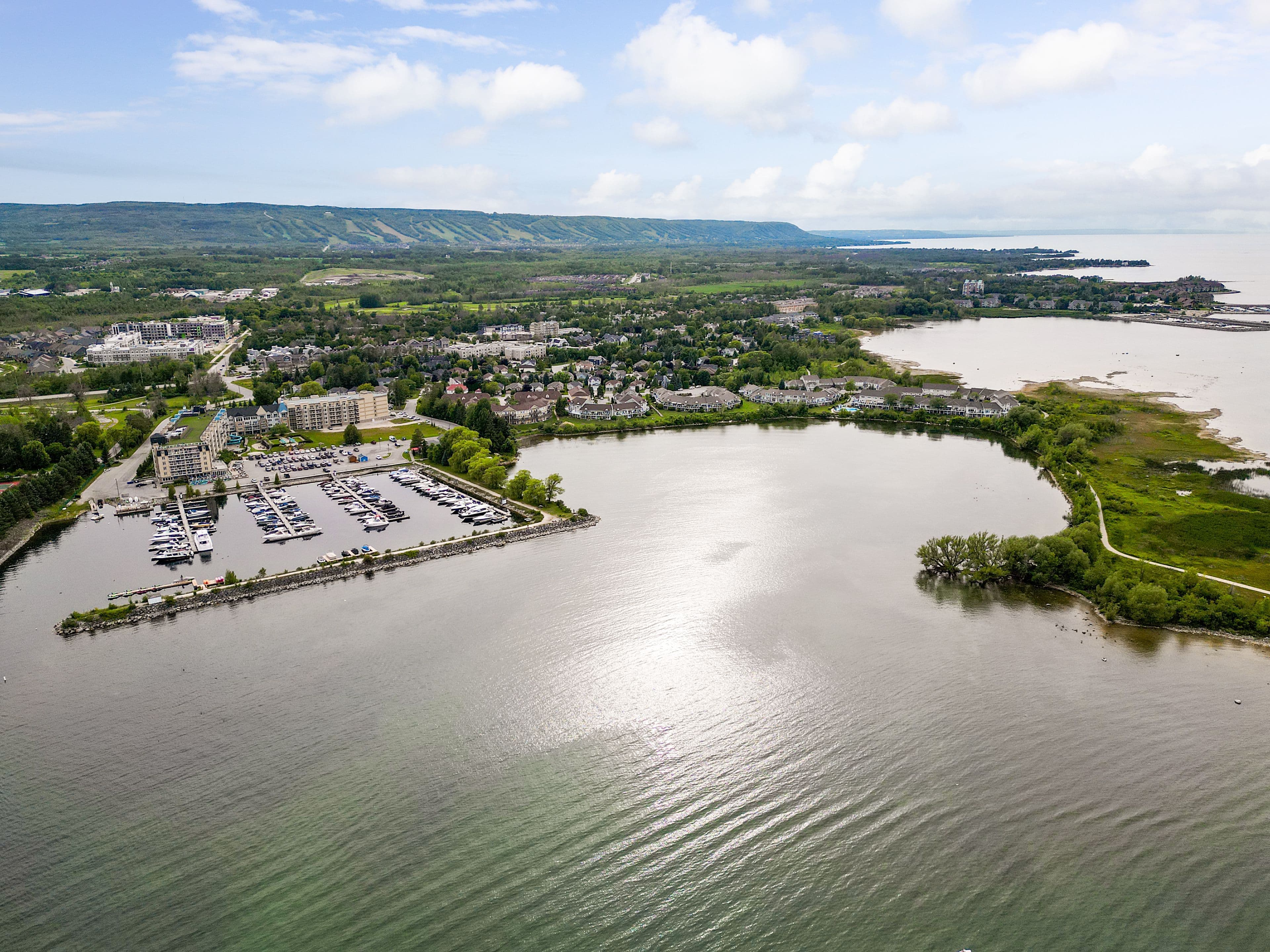 9 Harbour Street E 4407-09, Collingwood, ON L9Y 5C5