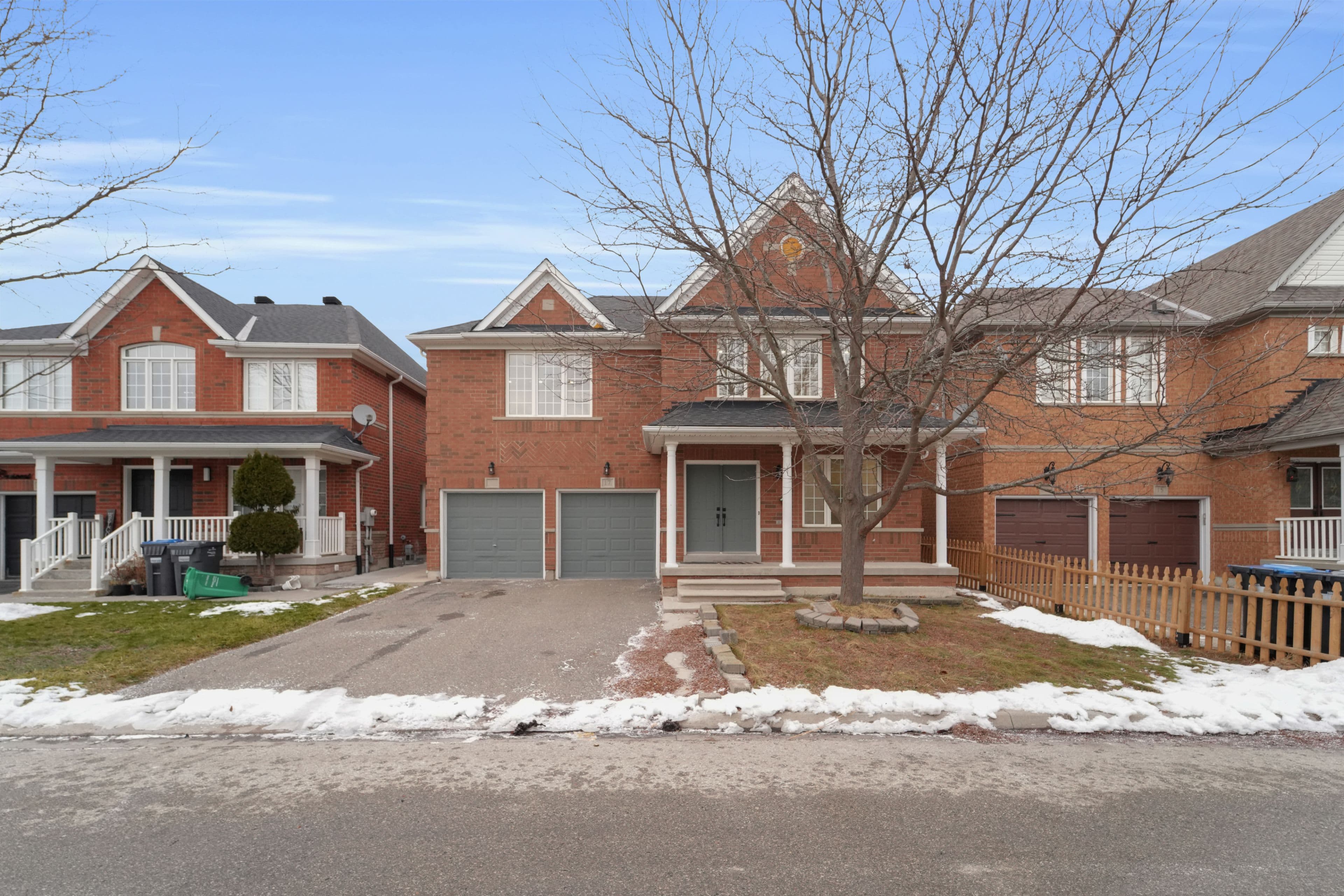17 Ferncastle Crescent, Brampton, ON L7A 3P2