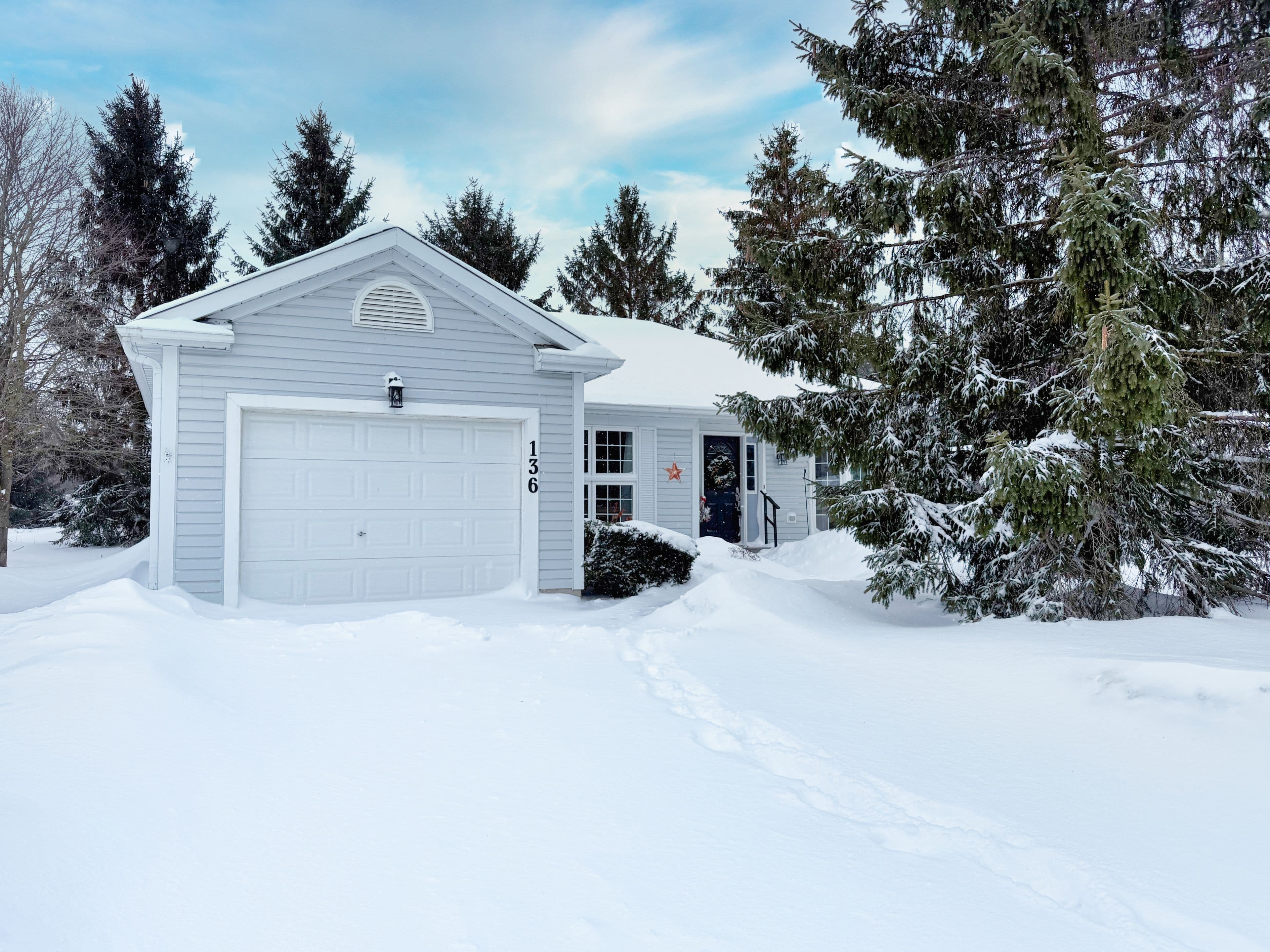 136 Bristlecone Crescent, Centre Wellington, ON N0B 1J0