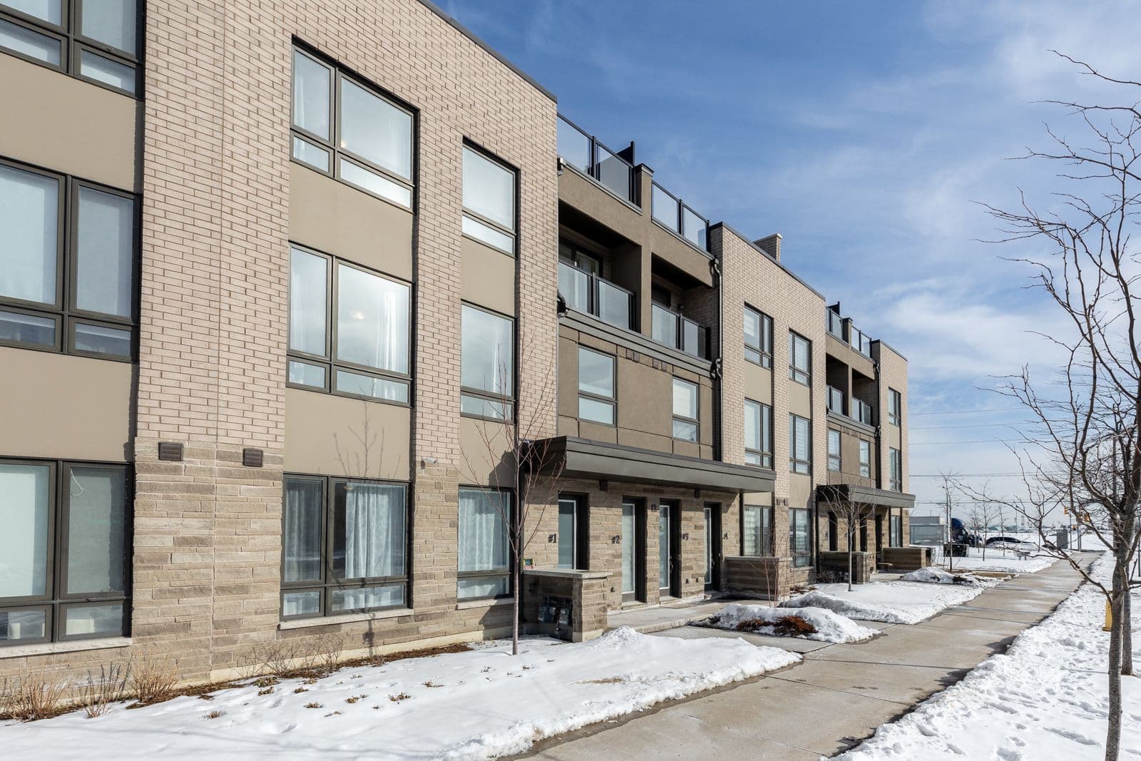 12 Humberwood Boulevard 1, Toronto W10, ON M9W 0G1