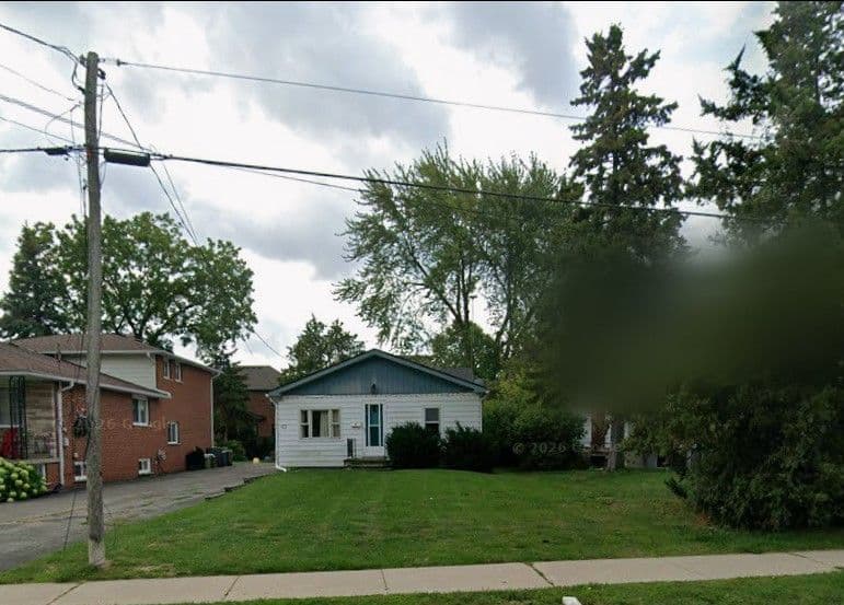 63 Oxford Street, Richmond Hill, ON L4C 4L6