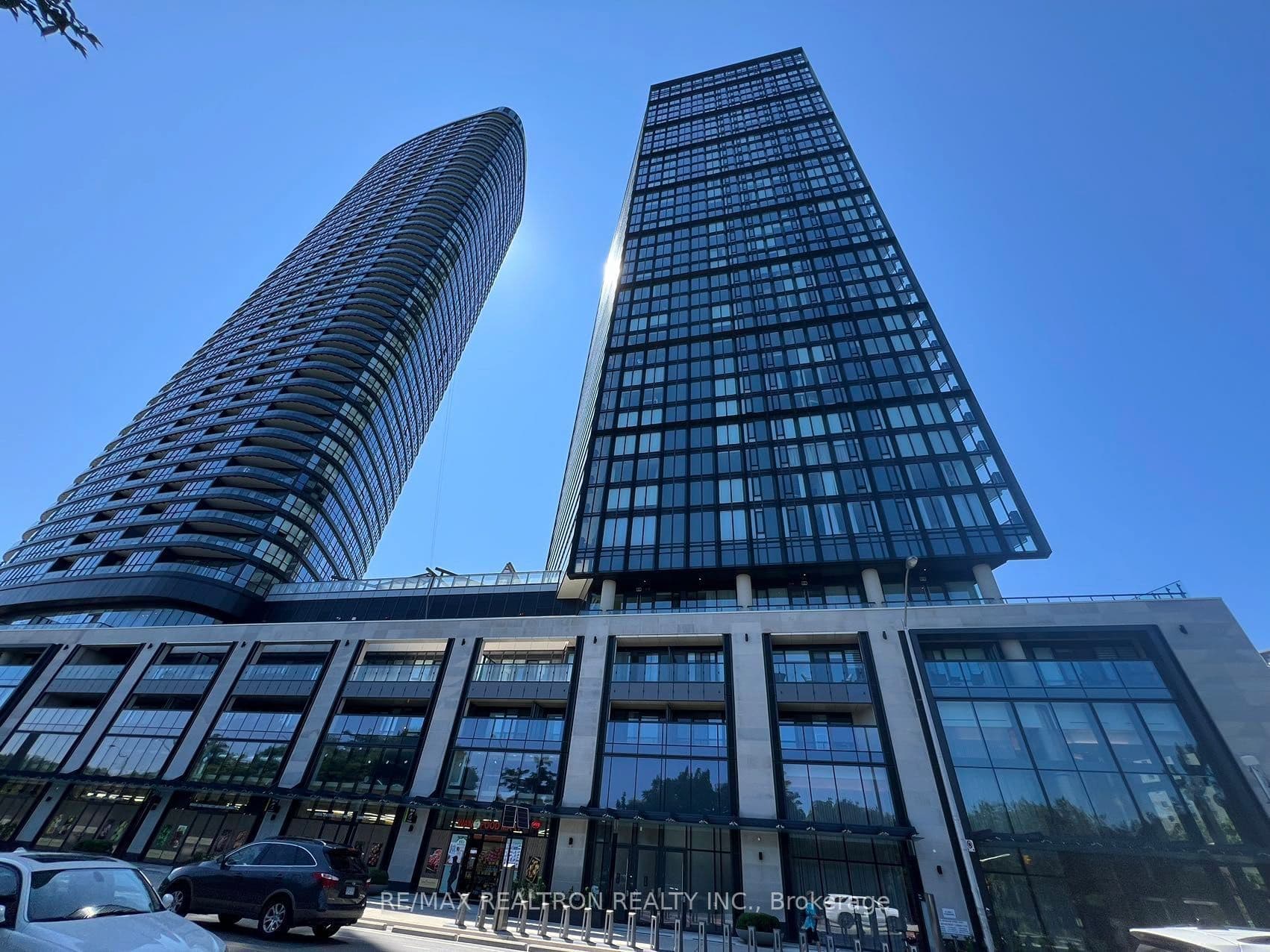 575 Bloor Street E 2608, Toronto C08, ON M4W 0B2