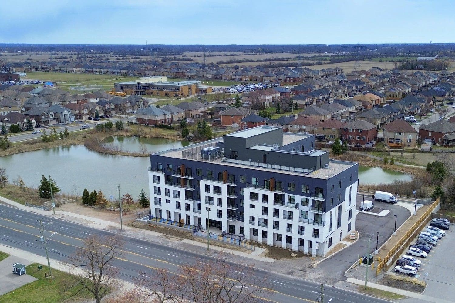 1936 Rymal Road 211, Hamilton, ON L0R 1P0