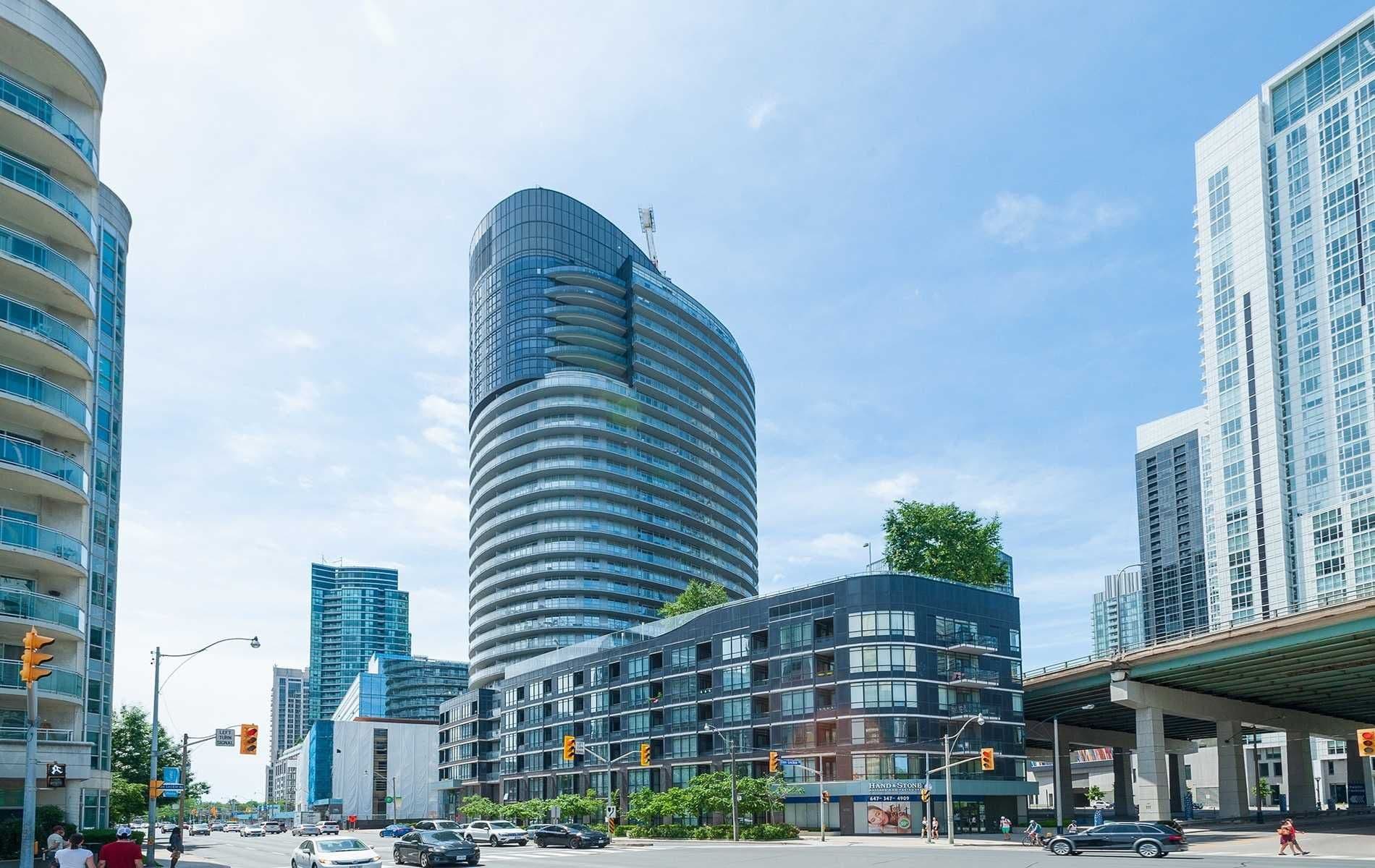 38 Dan Leckie Way S 311, Toronto C01, ON M5V 2V6