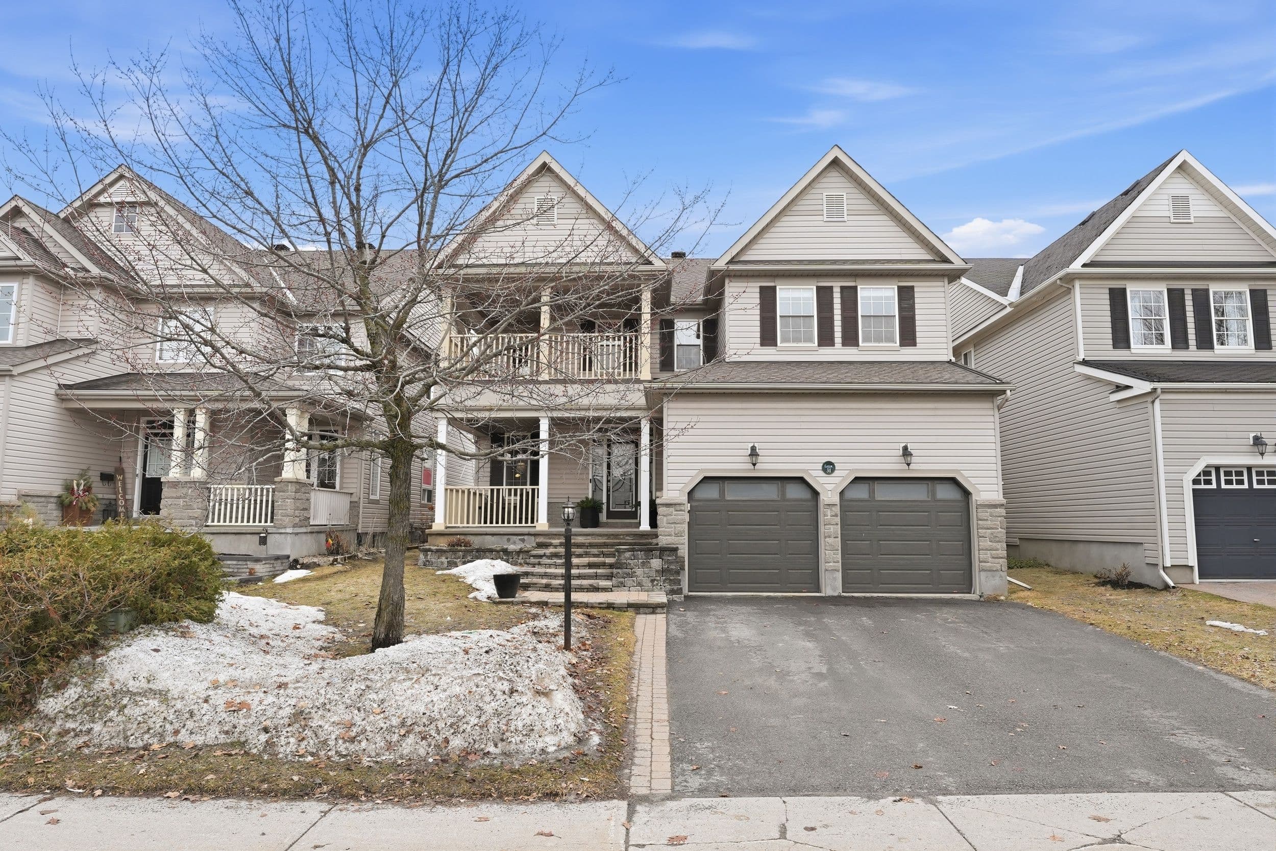 31 Leatherwood Crescent, Barrhaven, ON K2J 4X9