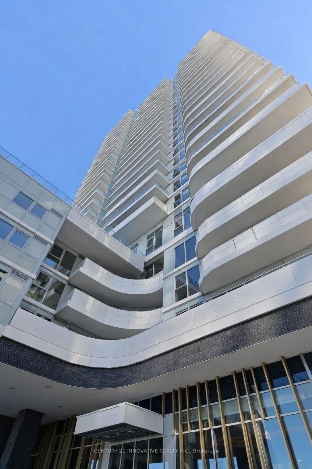 1010 Sandy Beach Road 710, Pickering, ON L1W 3V9