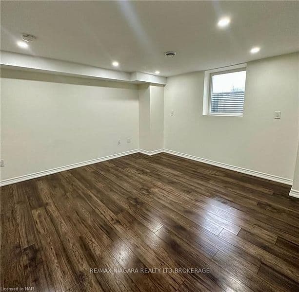 18 Philmori Boulevard Basement, Pelham, ON L0S 1E5