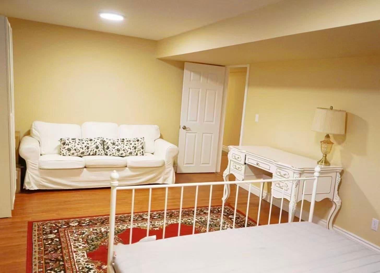 14 Hazelton Avenue Basement, Markham, ON L6C 3C5