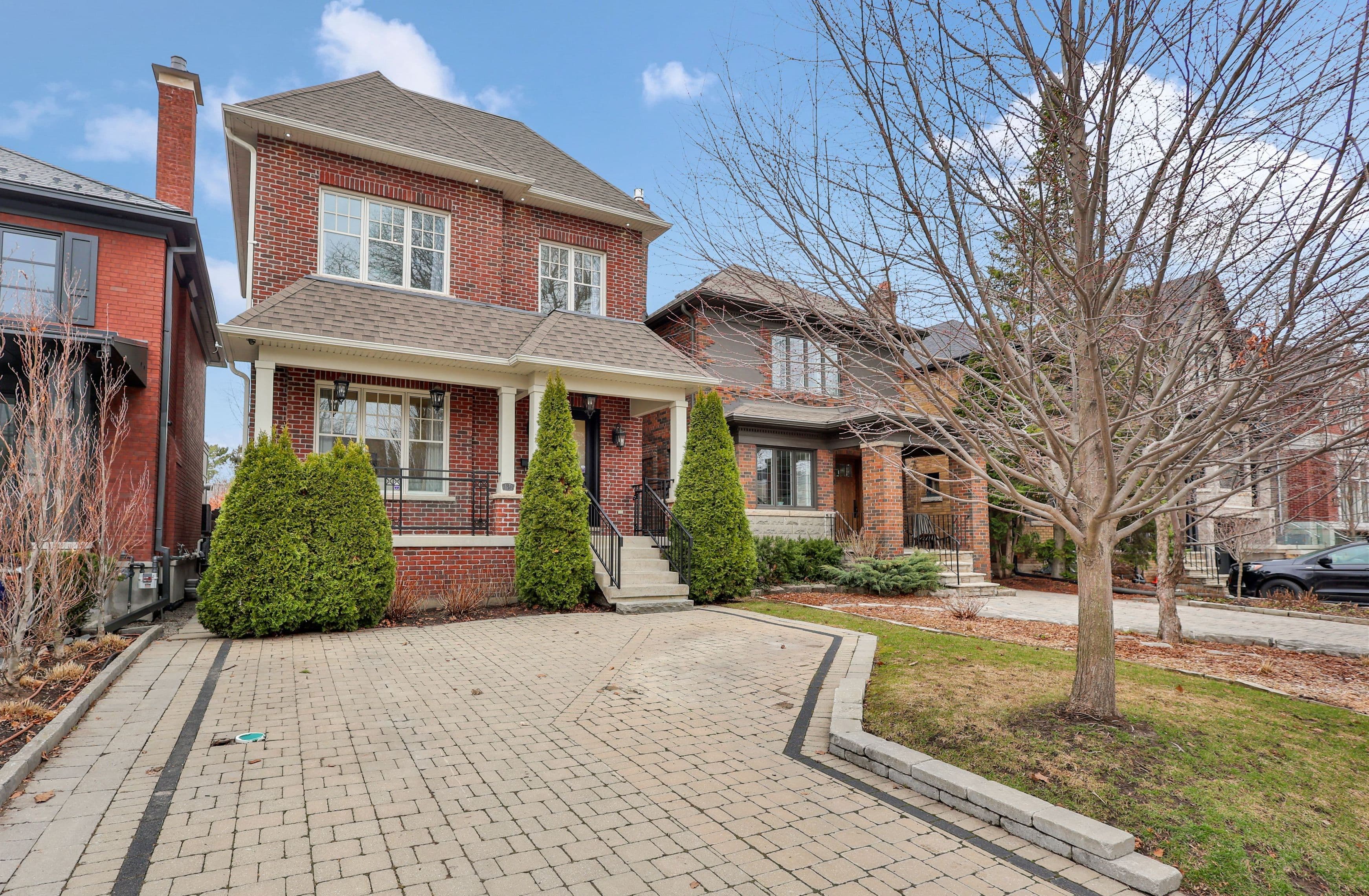 188 Snowdon Avenue, Toronto C04, ON M4N 2B2