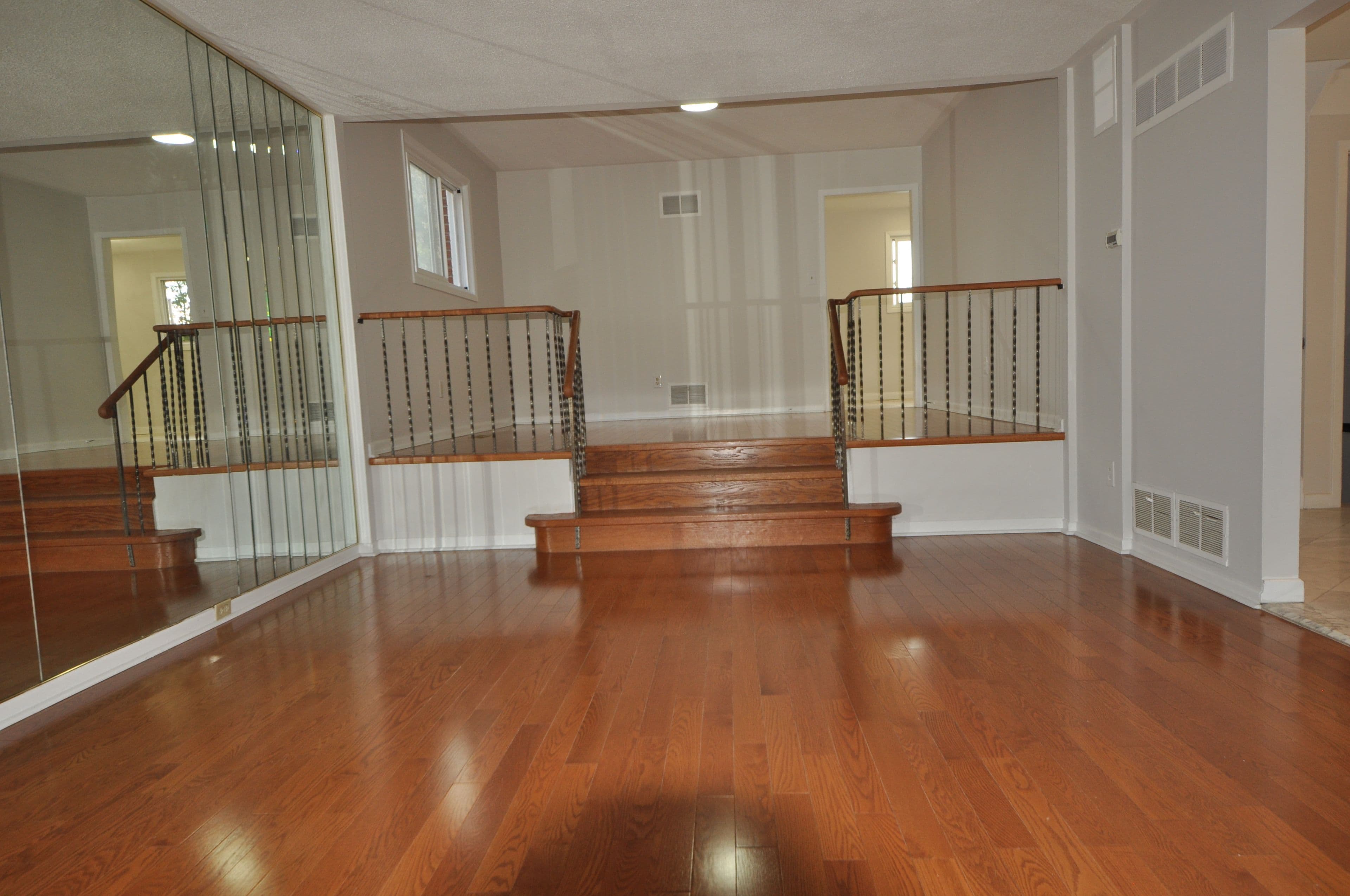 36 Flowervale Road, Markham, ON L3T 4J4