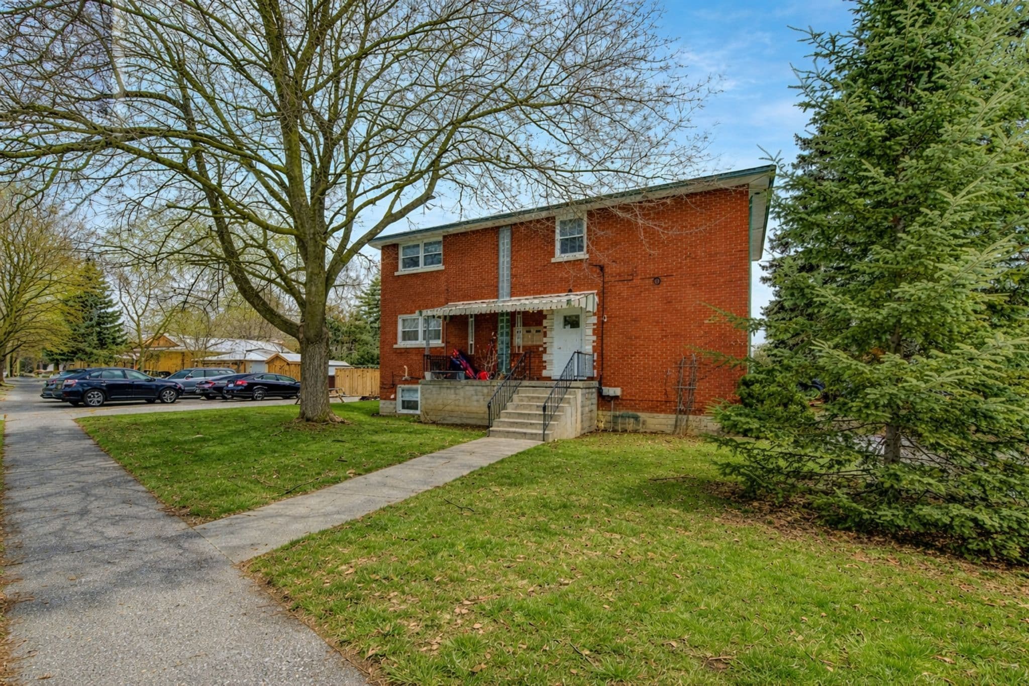 109 Eton Drive, Kitchener, ON N2B 1N1