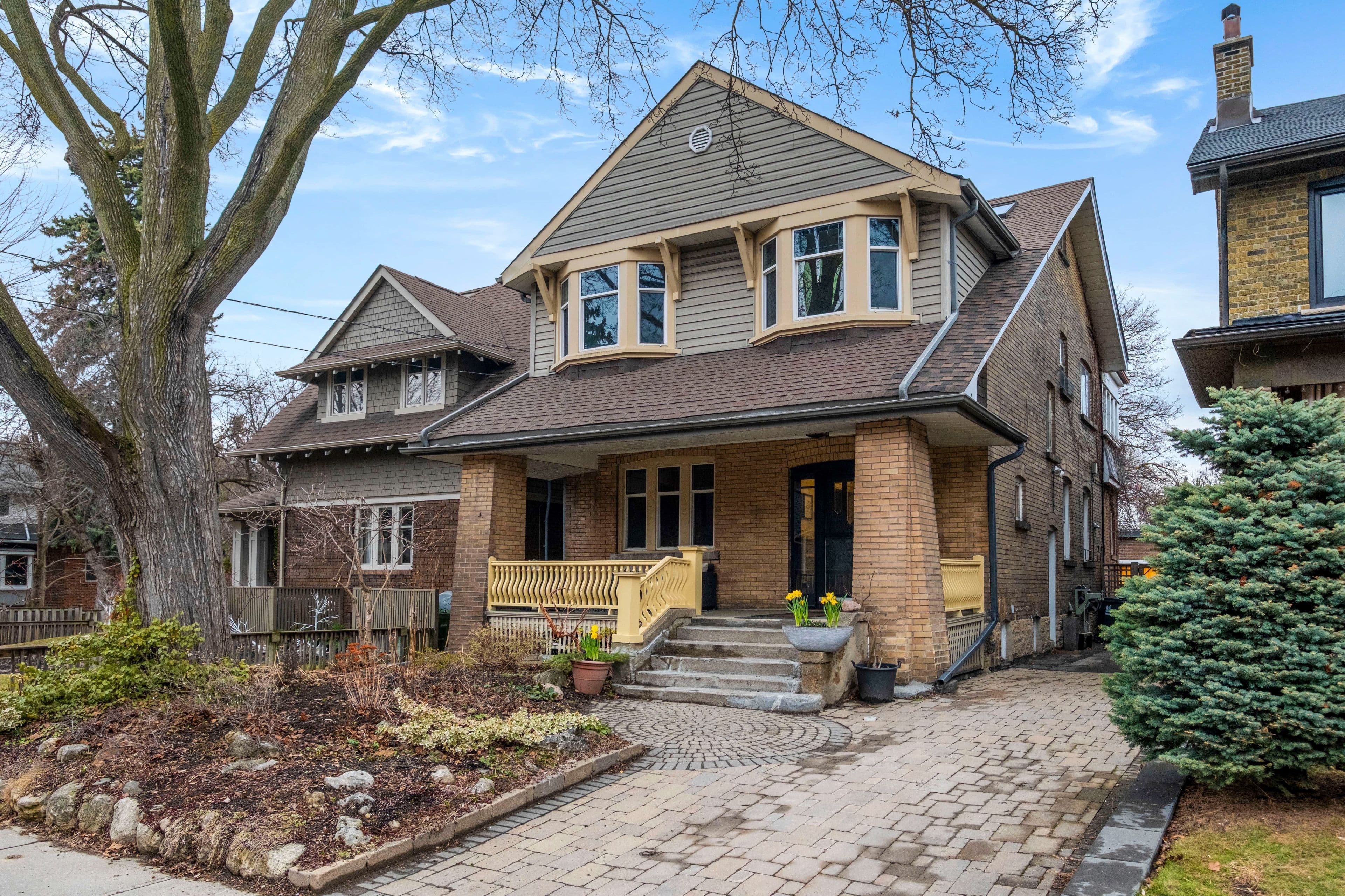 25 Glenholme Avenue, Toronto W03, ON M6H 3A8