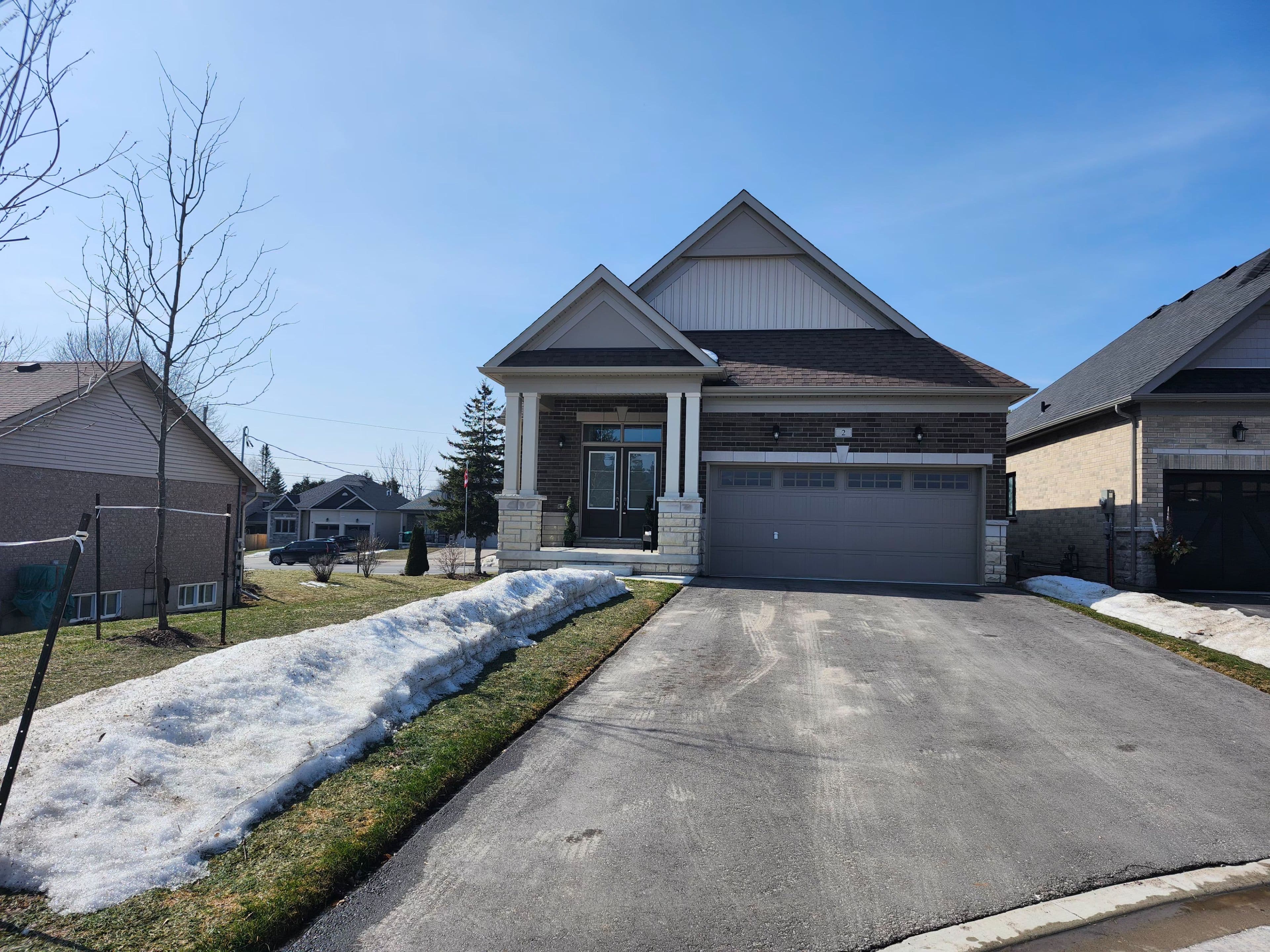 2 Holtby Court, Scugog, ON L9L 0B4