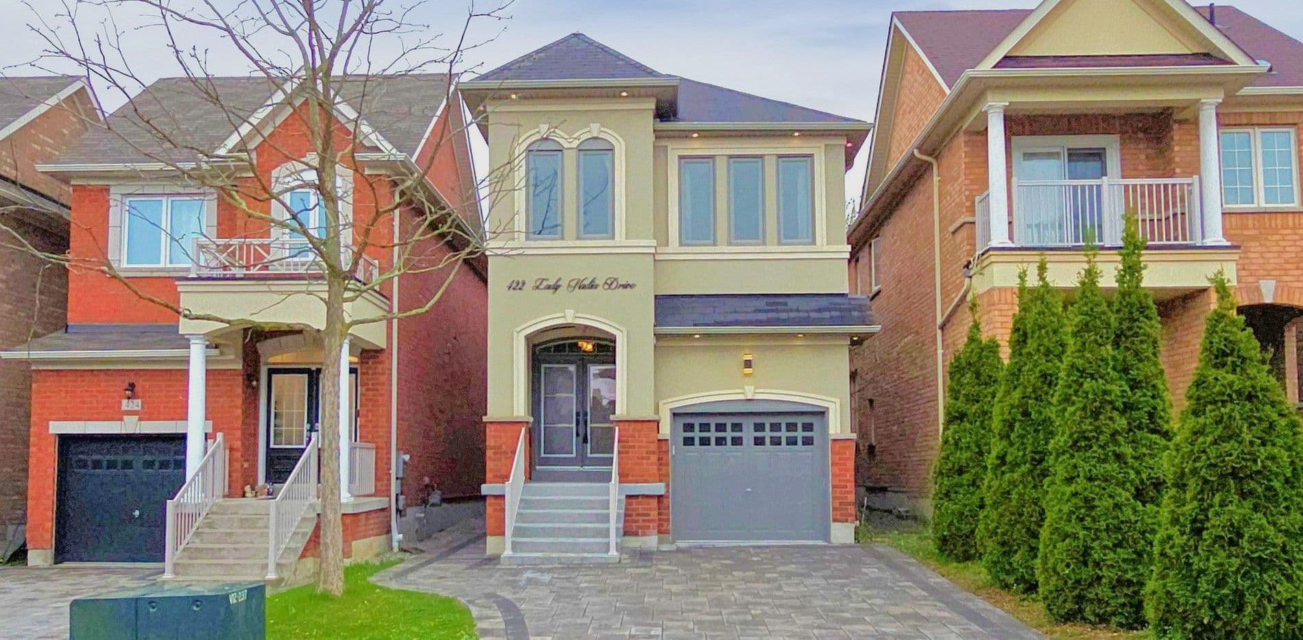422 Lady Nadia Drive, Vaughan, ON L6A 4E8