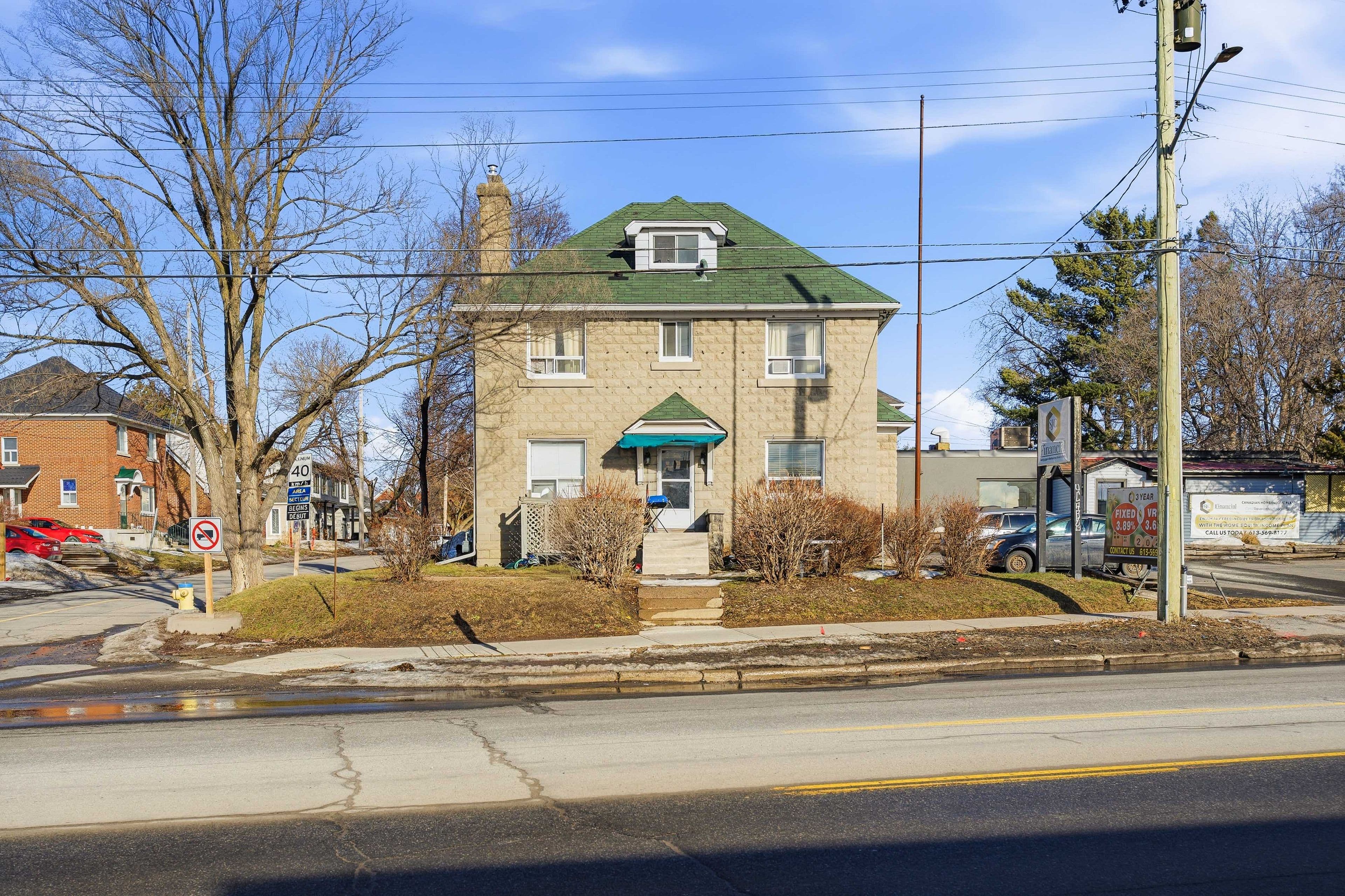 1663 Bank Street, Hunt Club - South Keys and Area, ON K1V 7Z2