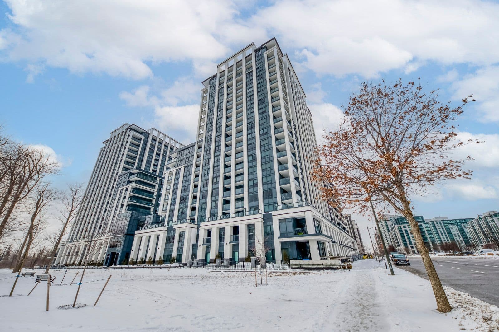 9 Clegg Road 921N, Markham, ON L6G 0H3