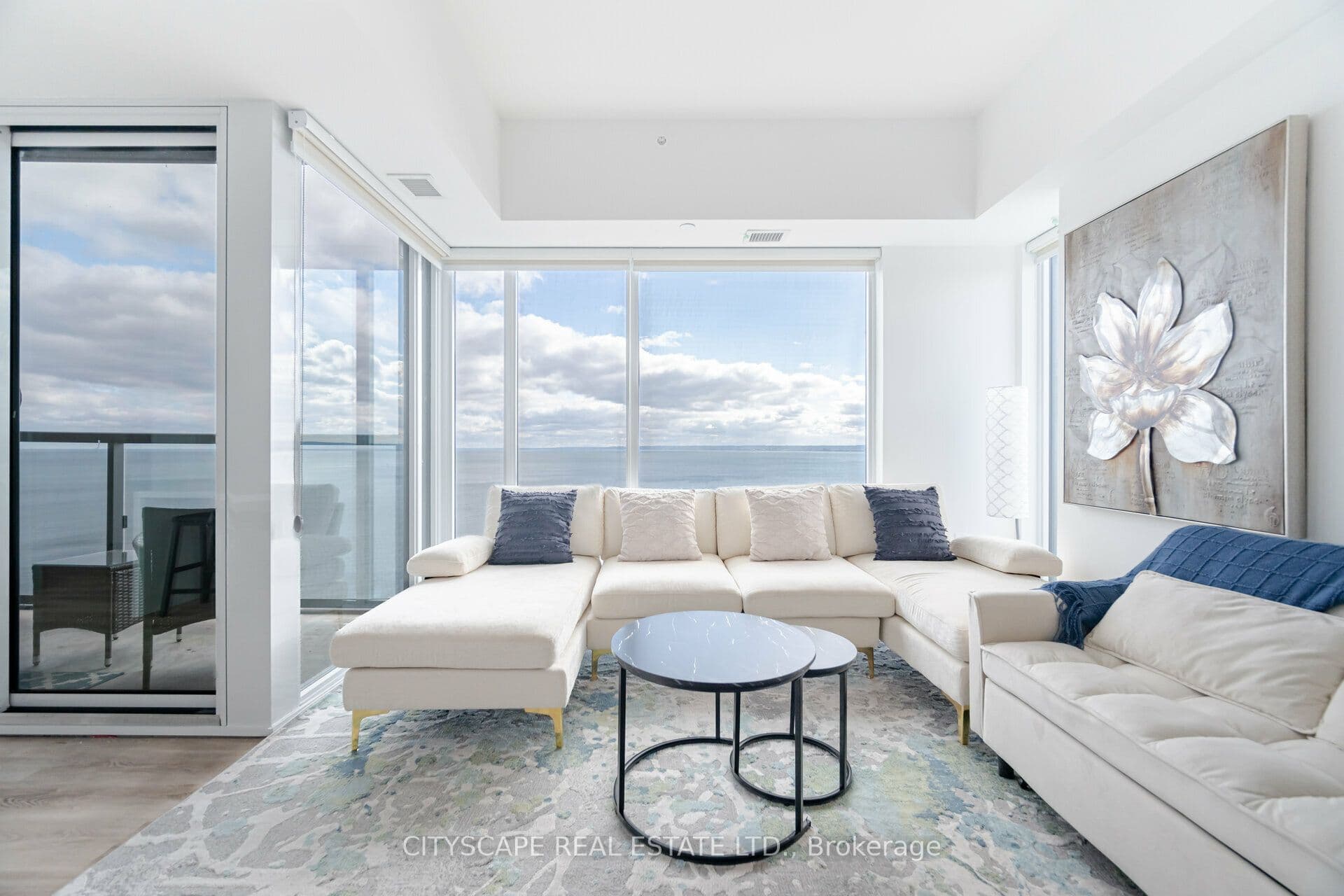 370 Martha Street S 1907, Burlington, ON L7R 0G9