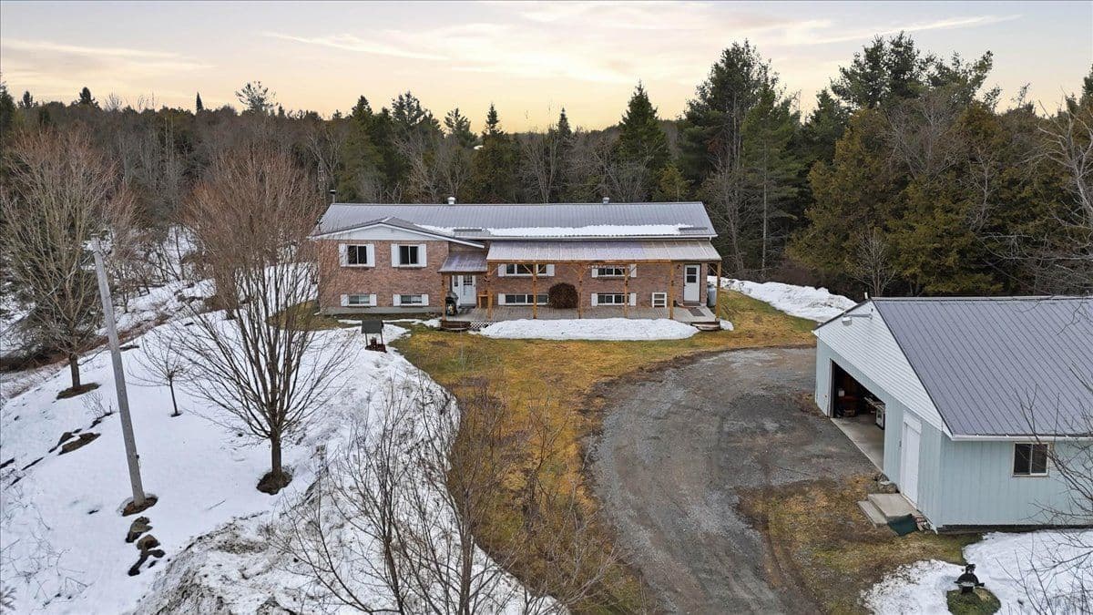 297 Jones Road, Marmora and Lake, ON K0K 2M0