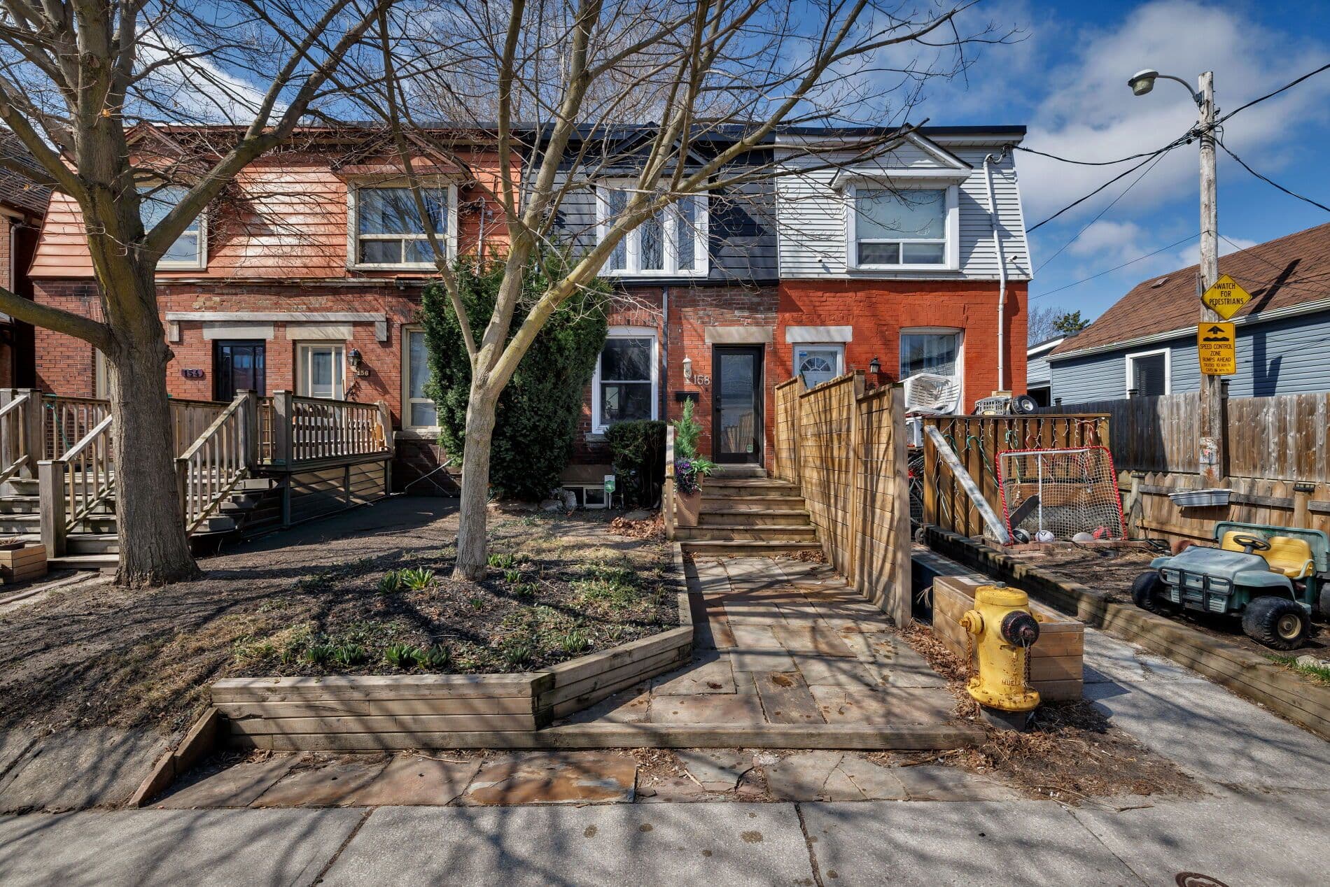 158 Galt Avenue N, Toronto E01, ON M4M 2Z3