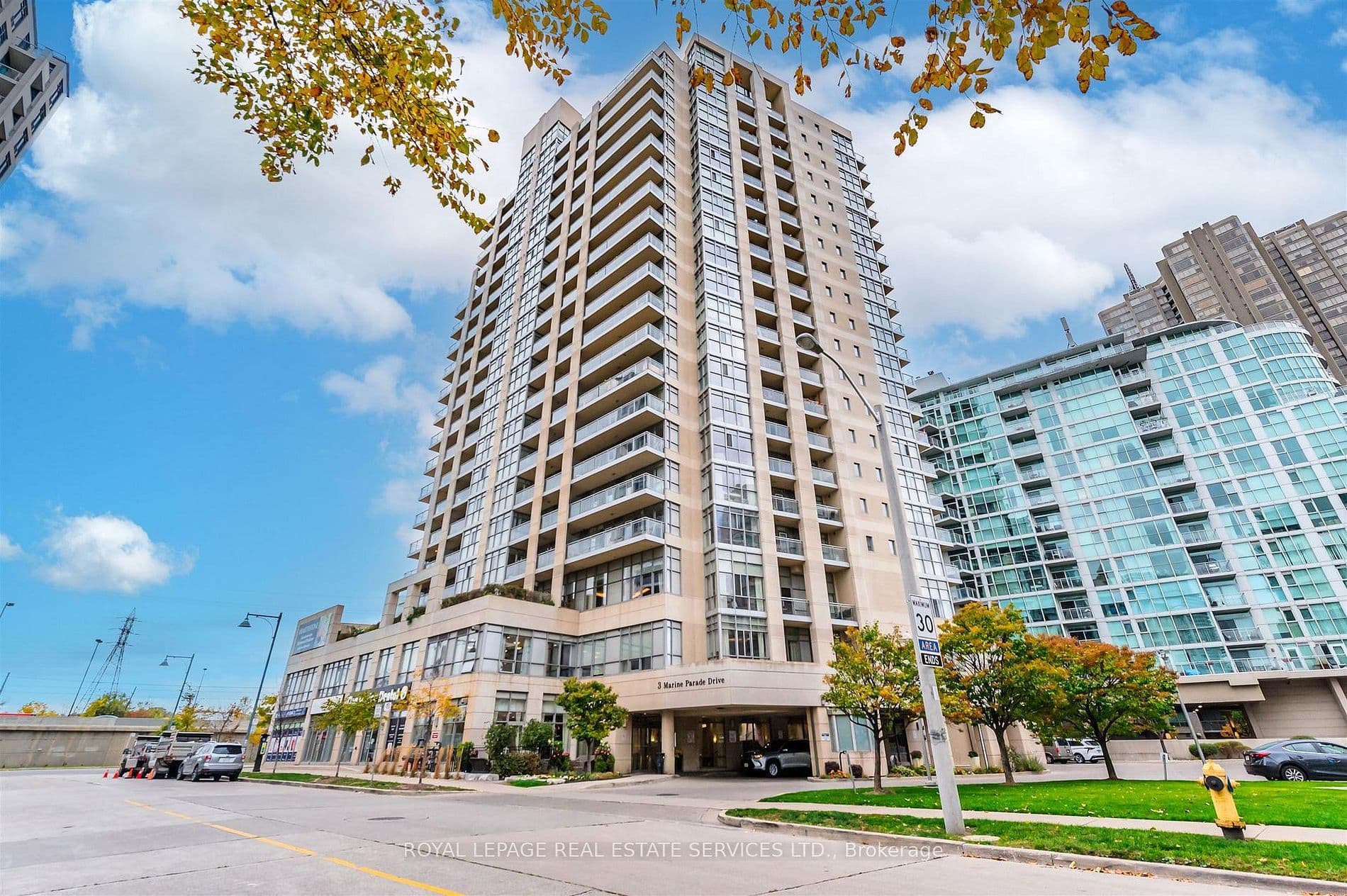 3 Marine Parade Drive 1109, Toronto W06, ON M8V 3Z5