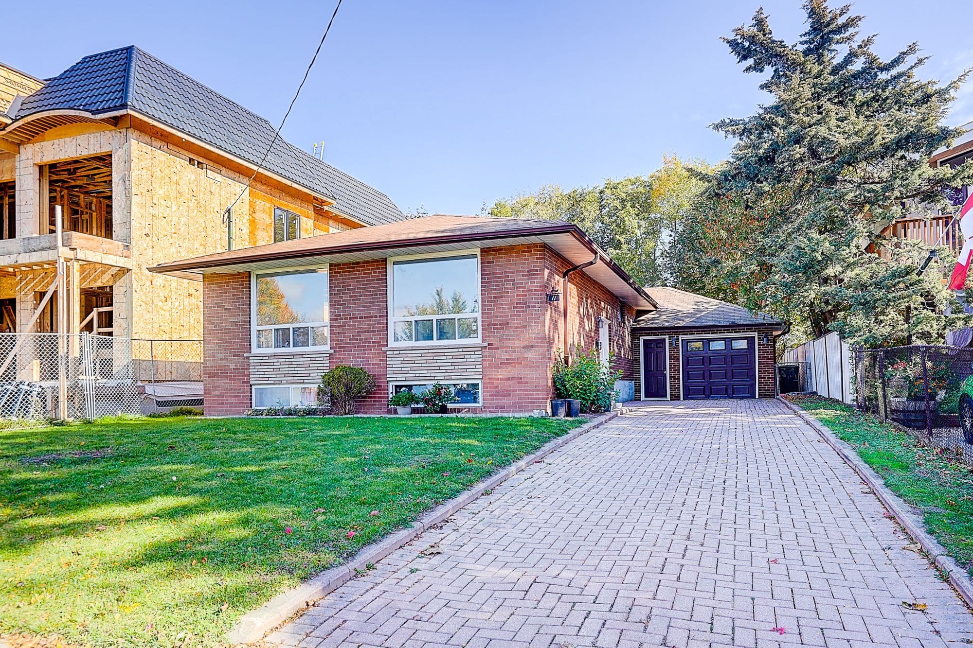 11 Doerr Road, Toronto E09, ON M1P 4M7