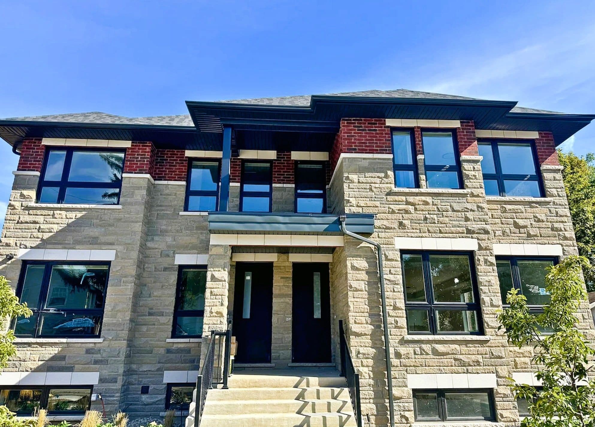 20 West Street 2, Brampton, ON L6X 1V7