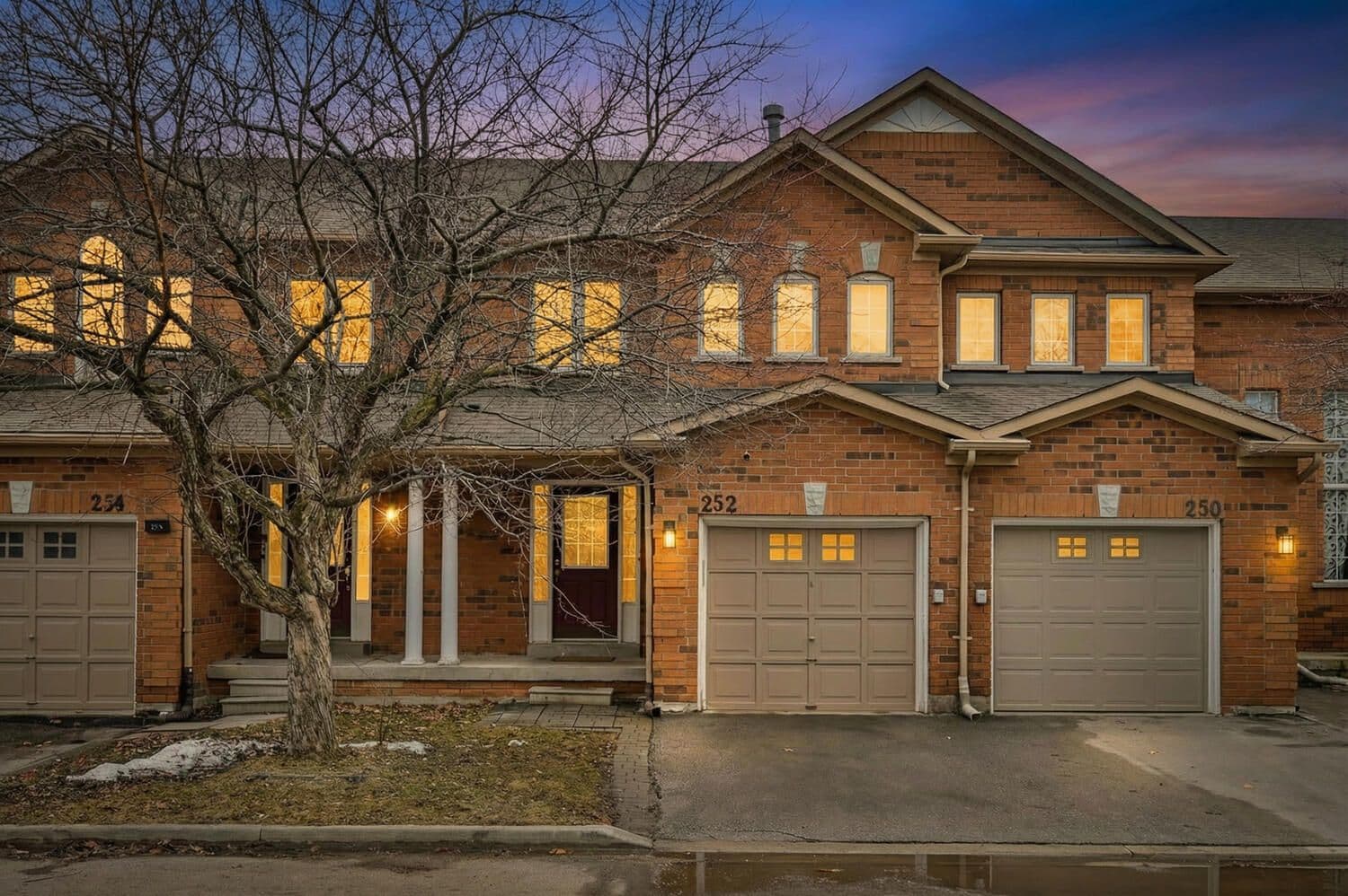 9800 Mclaughlin Road N 252, Brampton, ON L6X 4R1