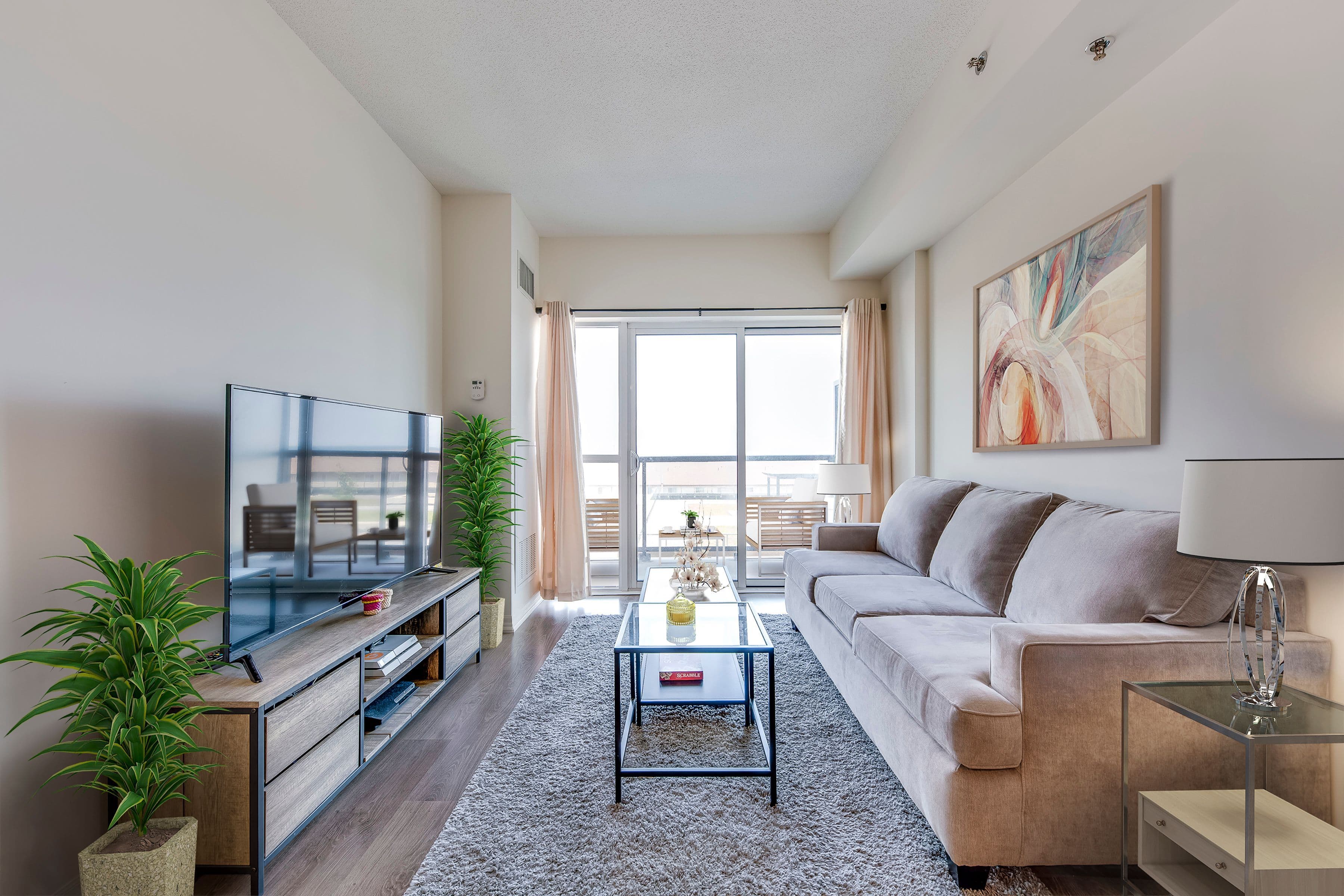 560 North Service Road 303, Grimsby, ON L3M 0G3