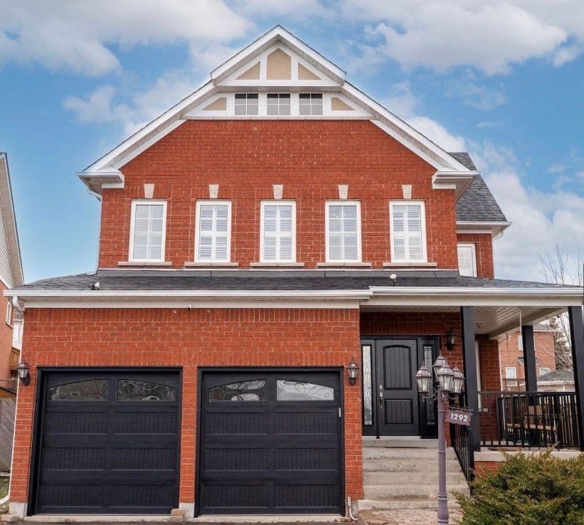 1292 Ravencliffe Court Basement, Oshawa, ON L1K 2Y3