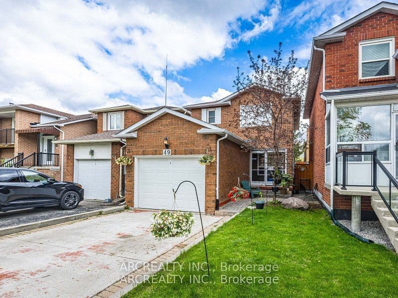 49 White Boulevard, Vaughan, ON L4J 5Z4