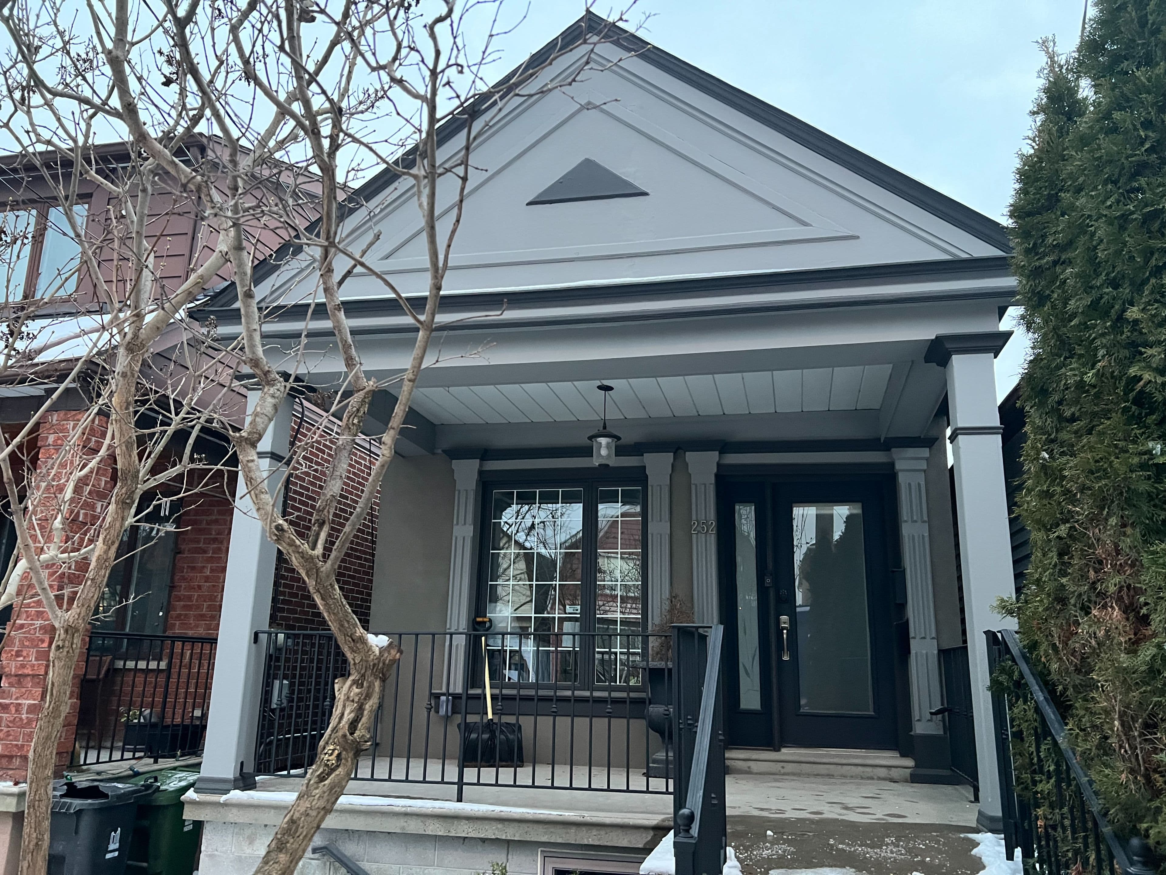 252 Earlscourt Avenue, Toronto W03, ON M6E 4B6